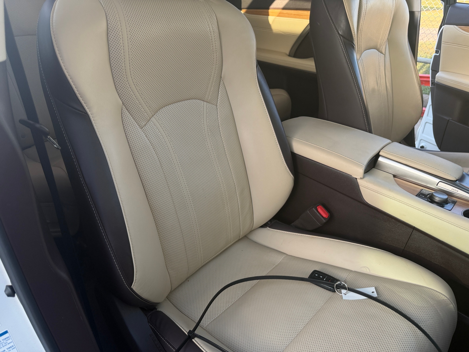 Thumbnail: 2019 Lexus RX - 2