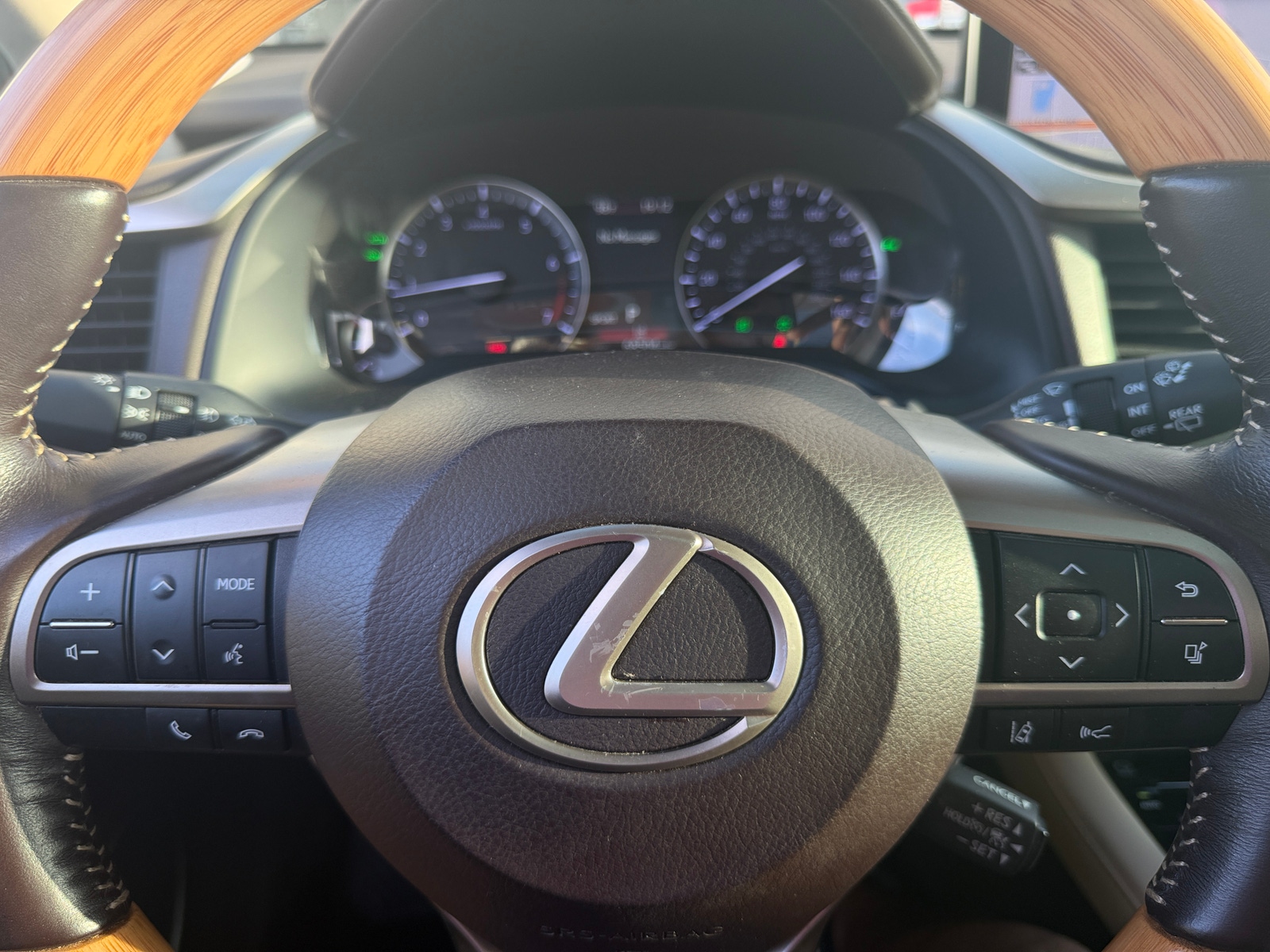 Thumbnail: 2019 Lexus RX - 5