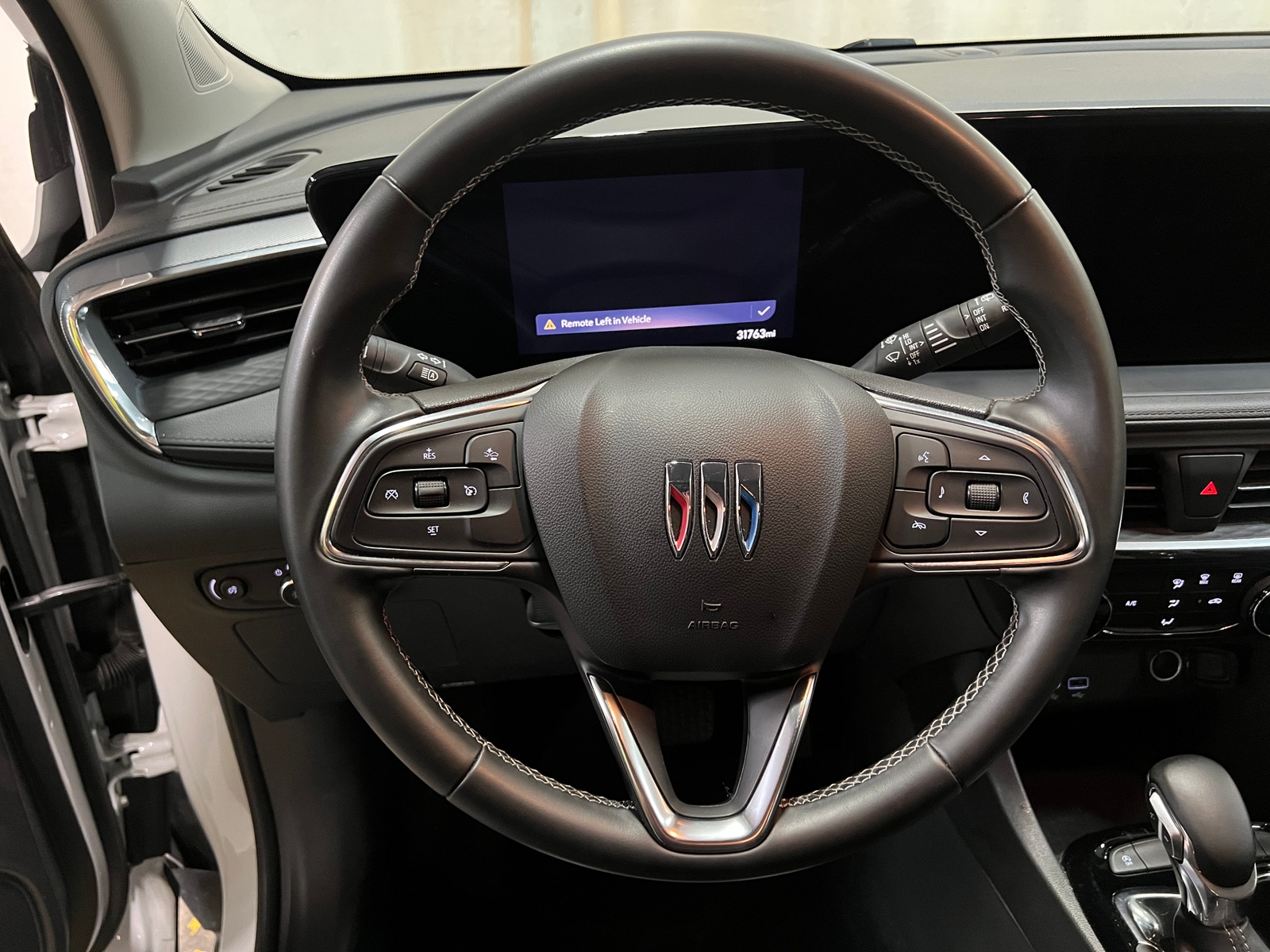 Thumbnail: 2025 Buick Encore GX - 4