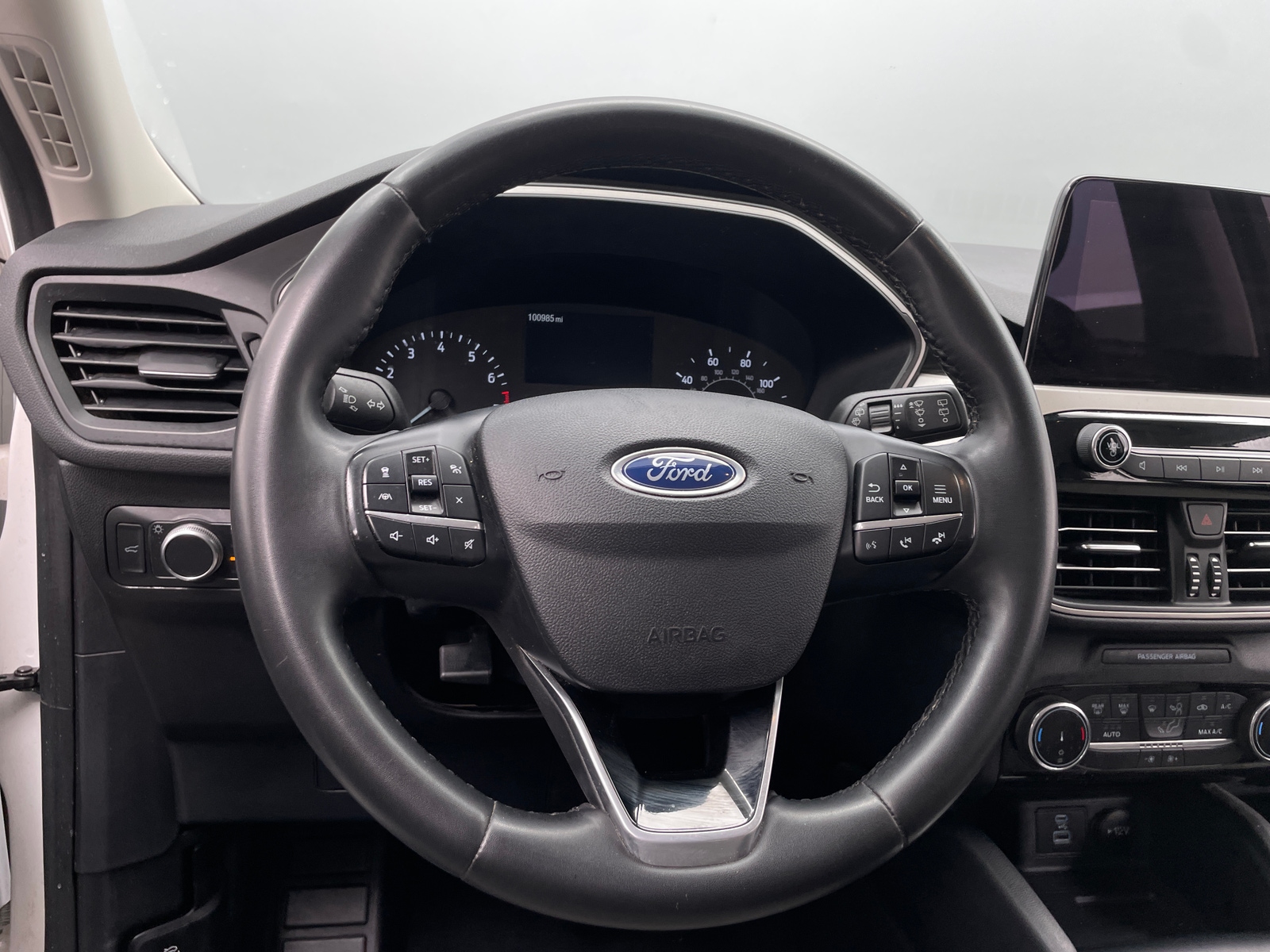 Thumbnail: 2022 Ford Escape - 5