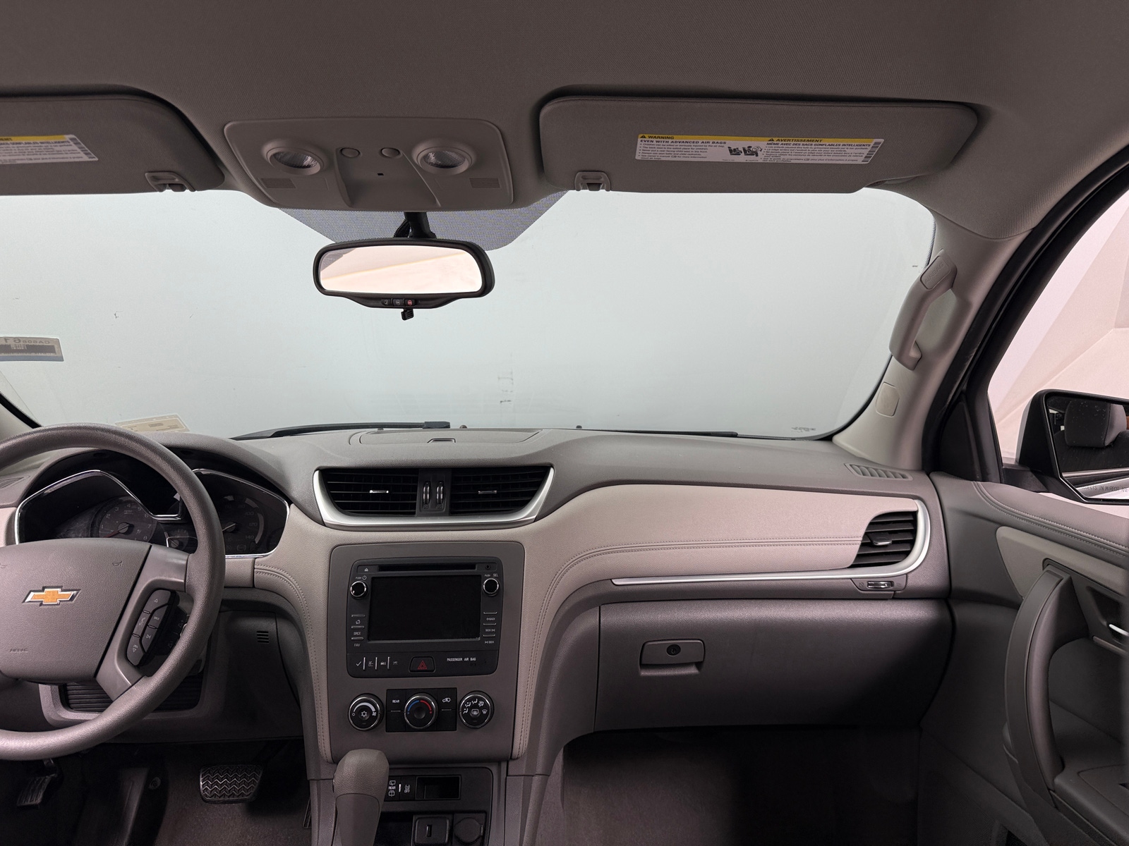 Thumbnail: 2017 Chevrolet Traverse - 3