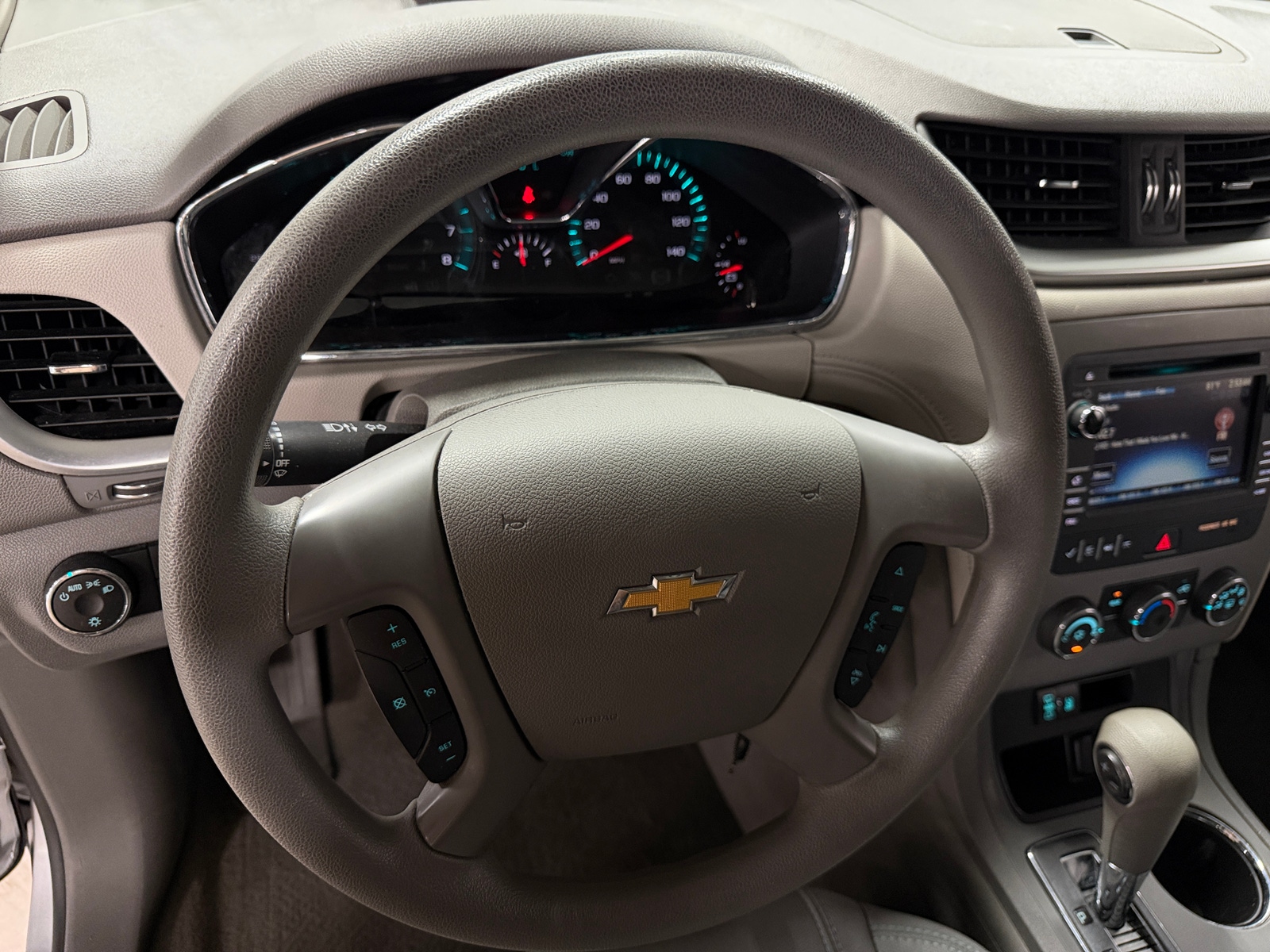Thumbnail: 2017 Chevrolet Traverse - 5