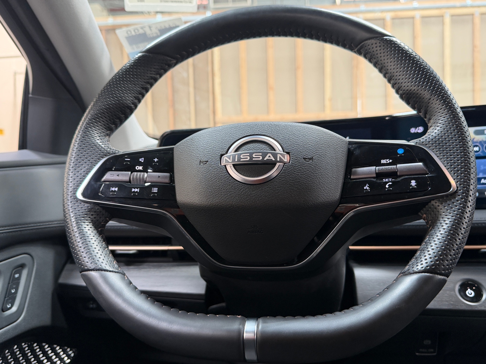 Thumbnail: 2024 Nissan Ariya - 4