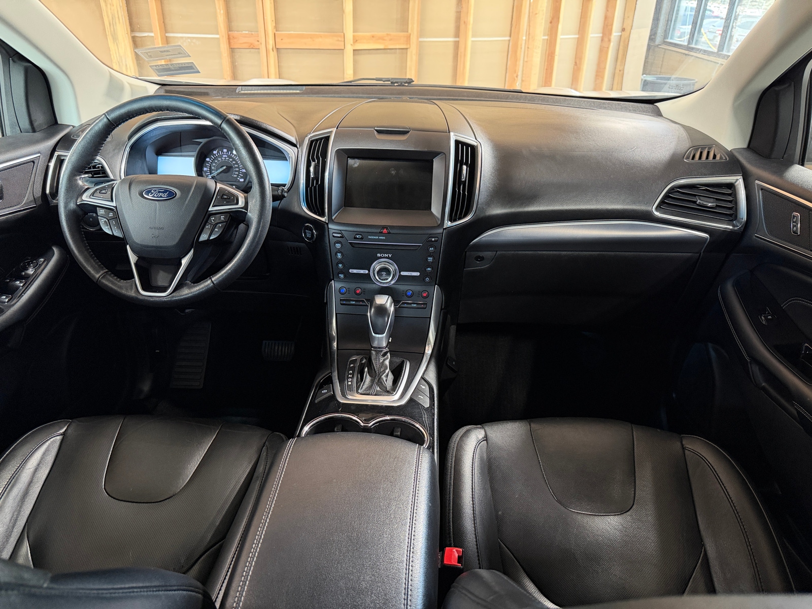 Thumbnail: 2017 Ford Edge - 2