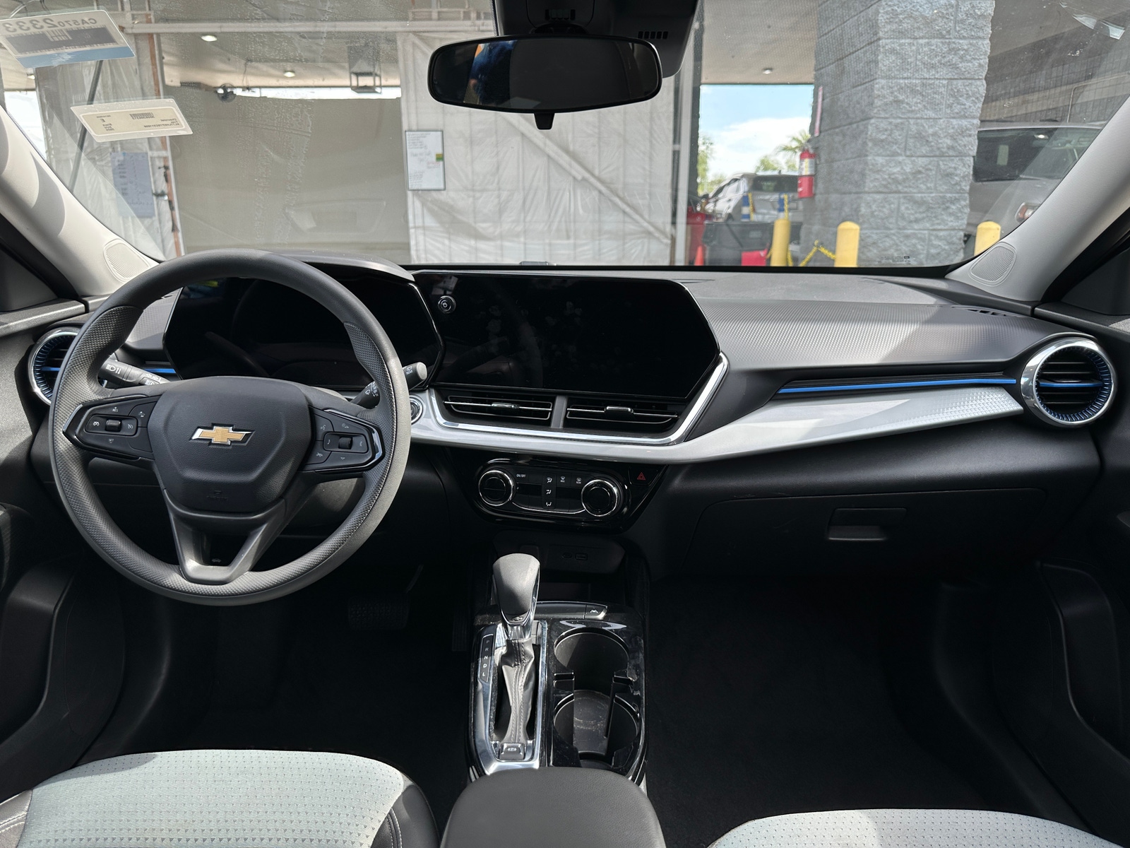 Thumbnail: 2025 Chevrolet Trax - 2