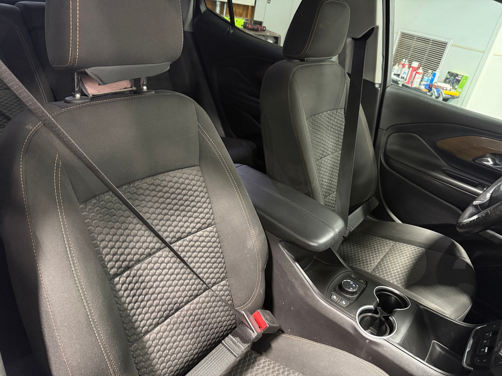 Thumbnail: 2020 GMC Terrain - 2