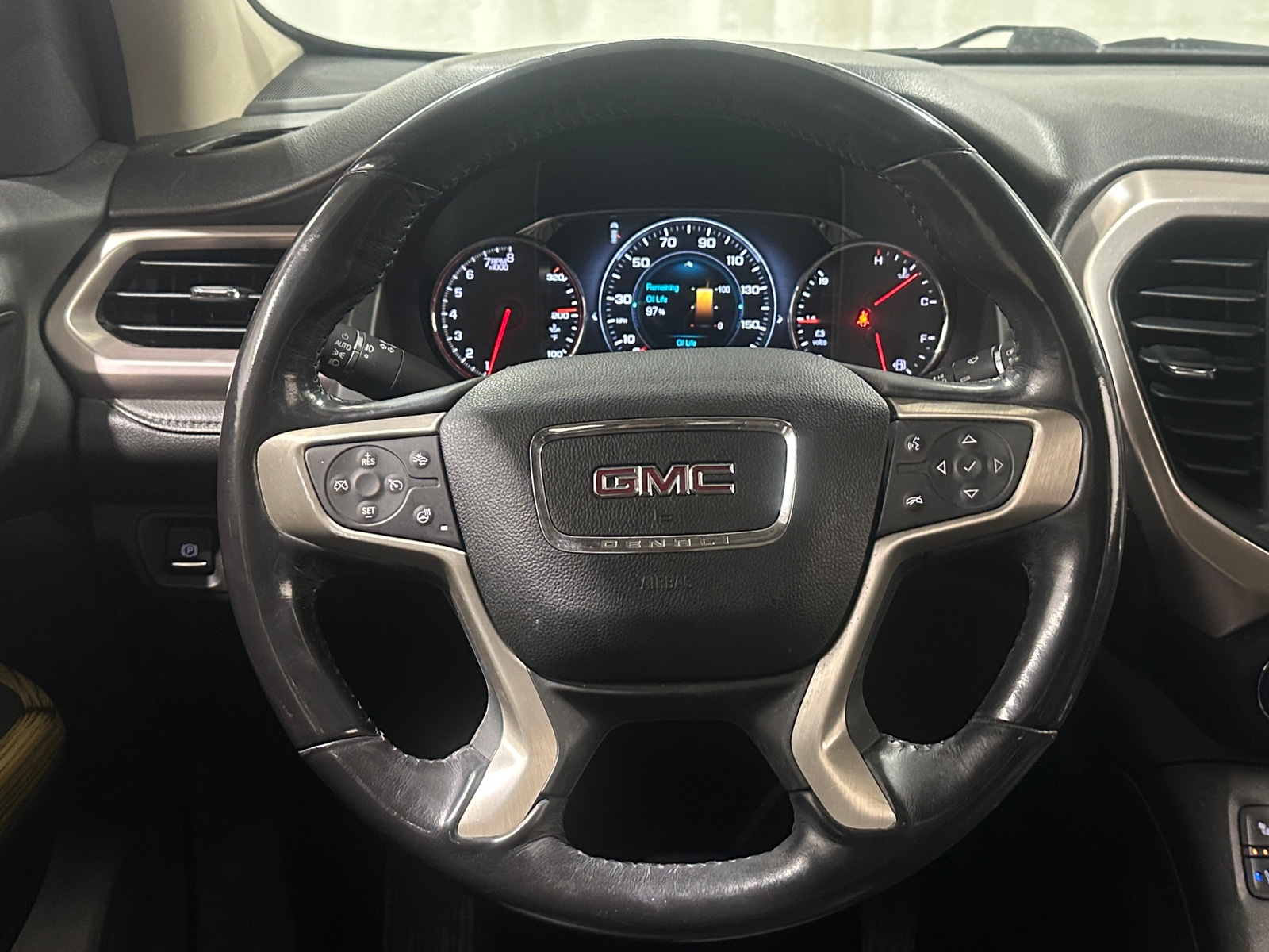 Thumbnail: 2018 GMC Acadia - 4