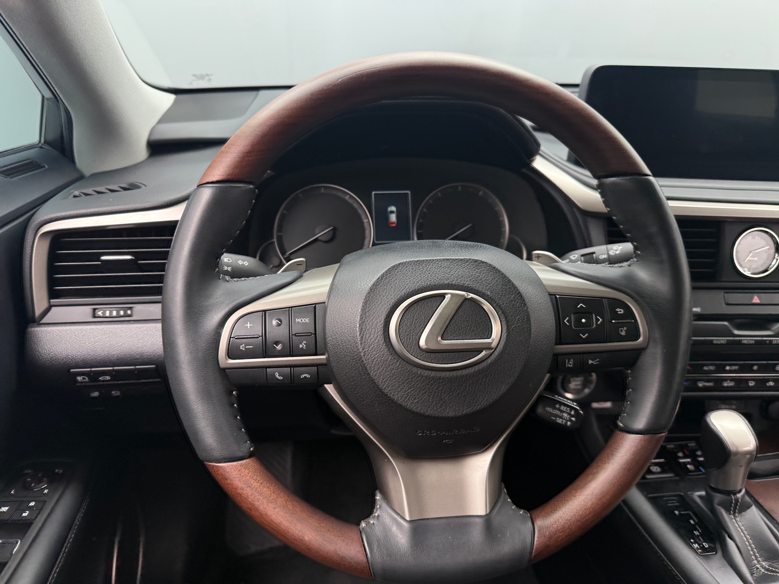 Thumbnail: 2022 Lexus RX - 4