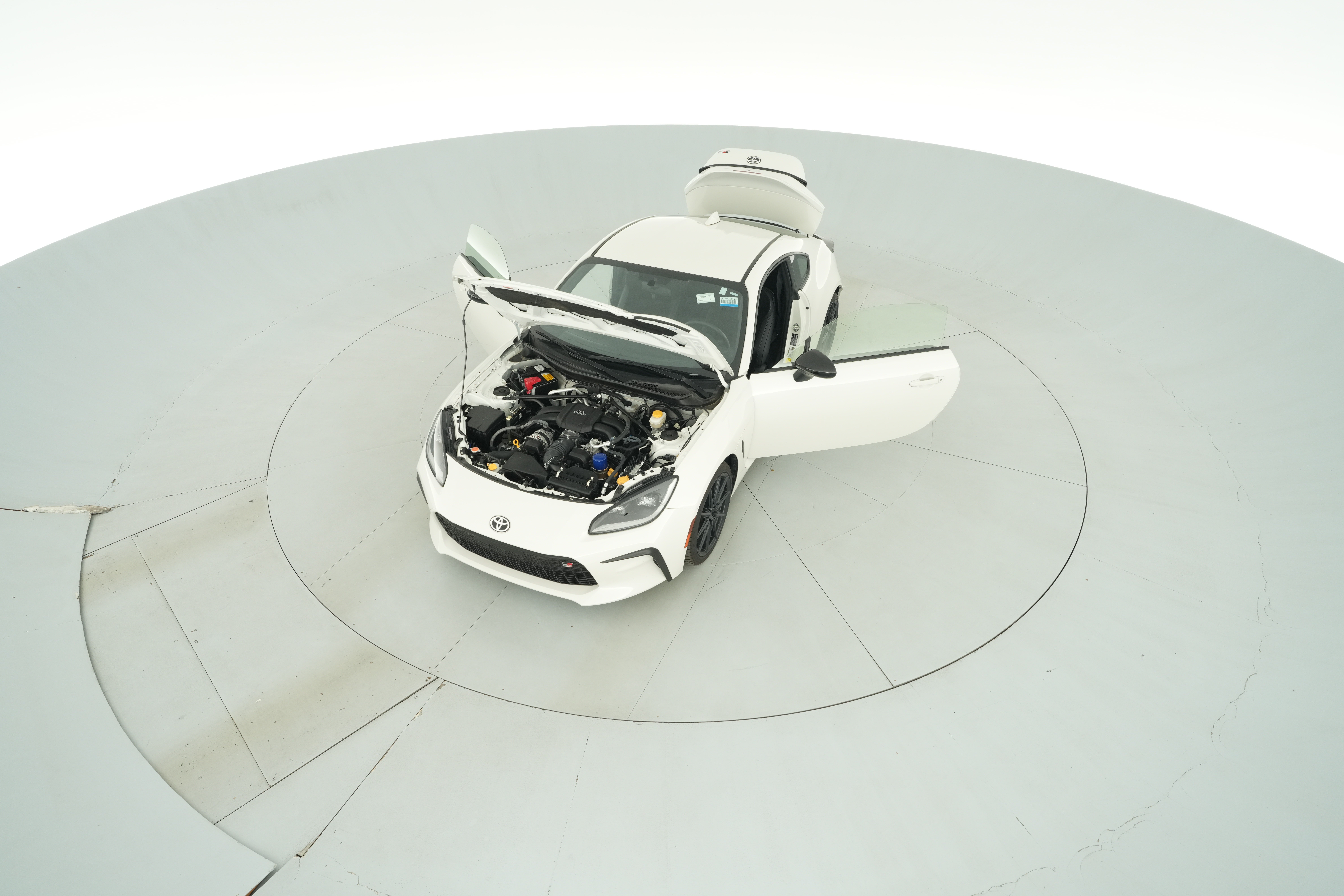 2025 Toyota GR86 Premium - Photo 35
