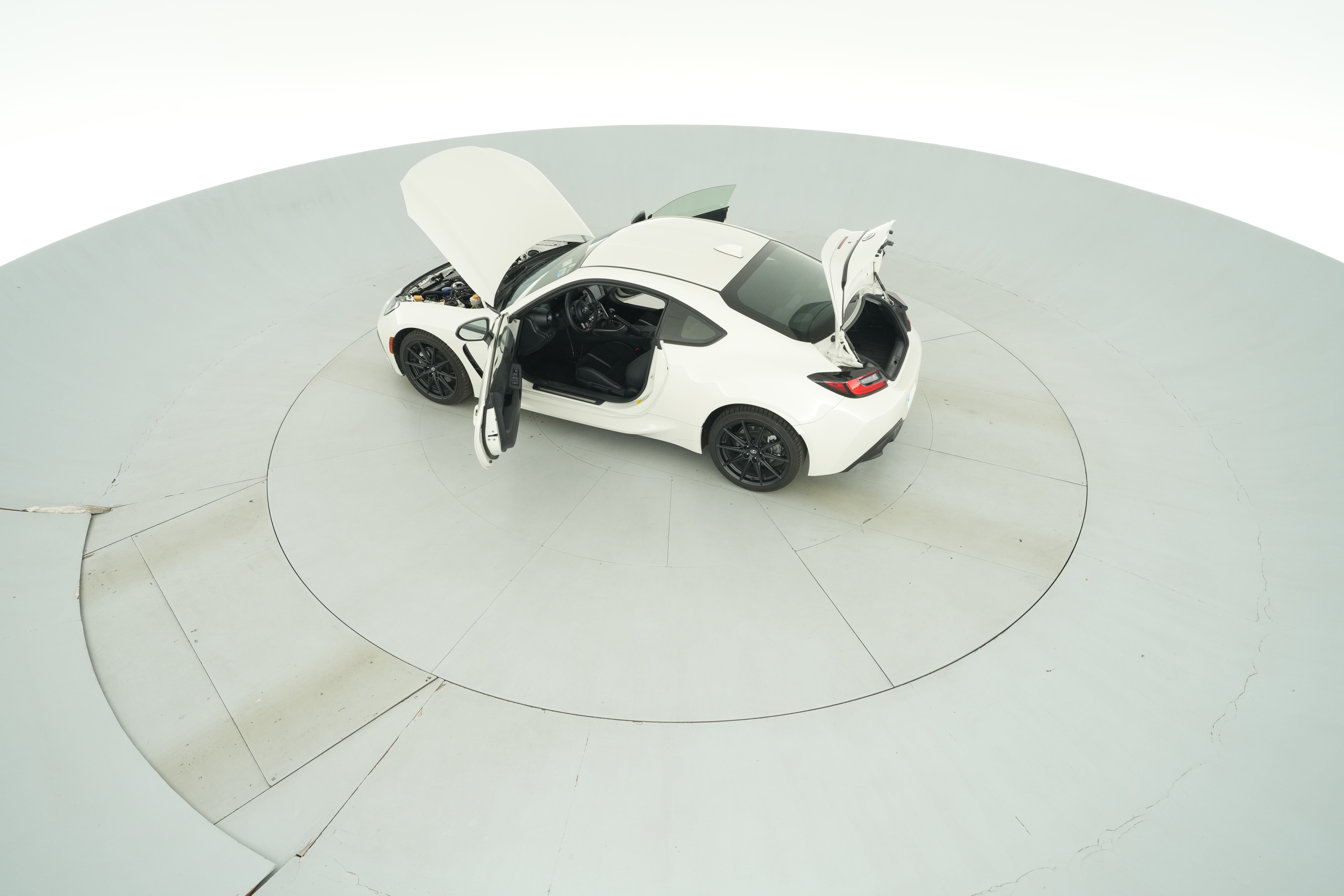 2025 Toyota GR86 Premium - Photo 39
