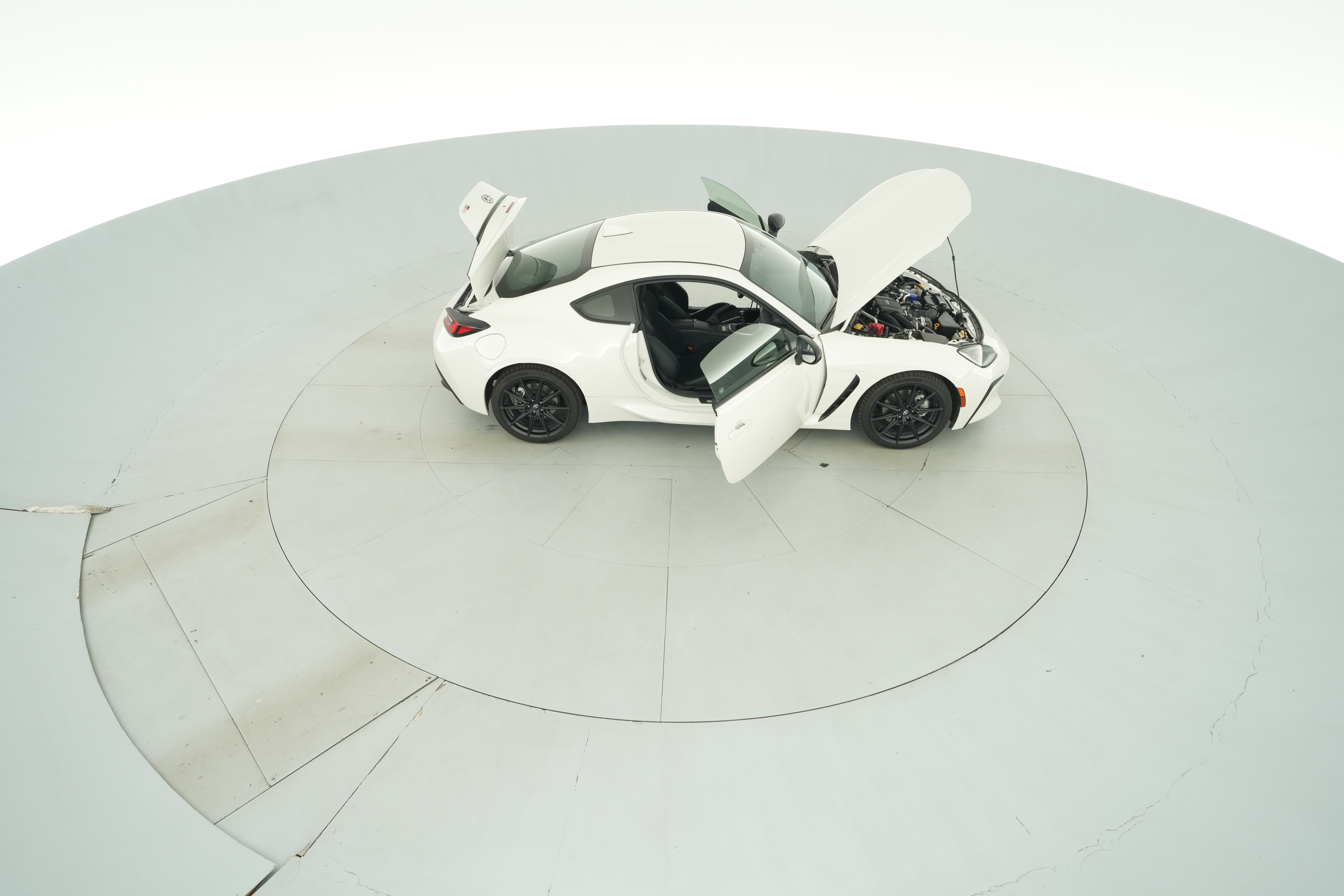 2025 Toyota GR86 Premium - Photo 46