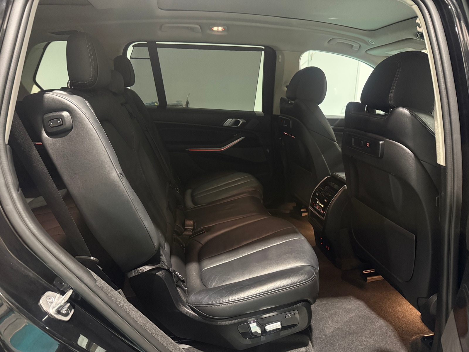 Thumbnail: 2021 BMW X7 - 5