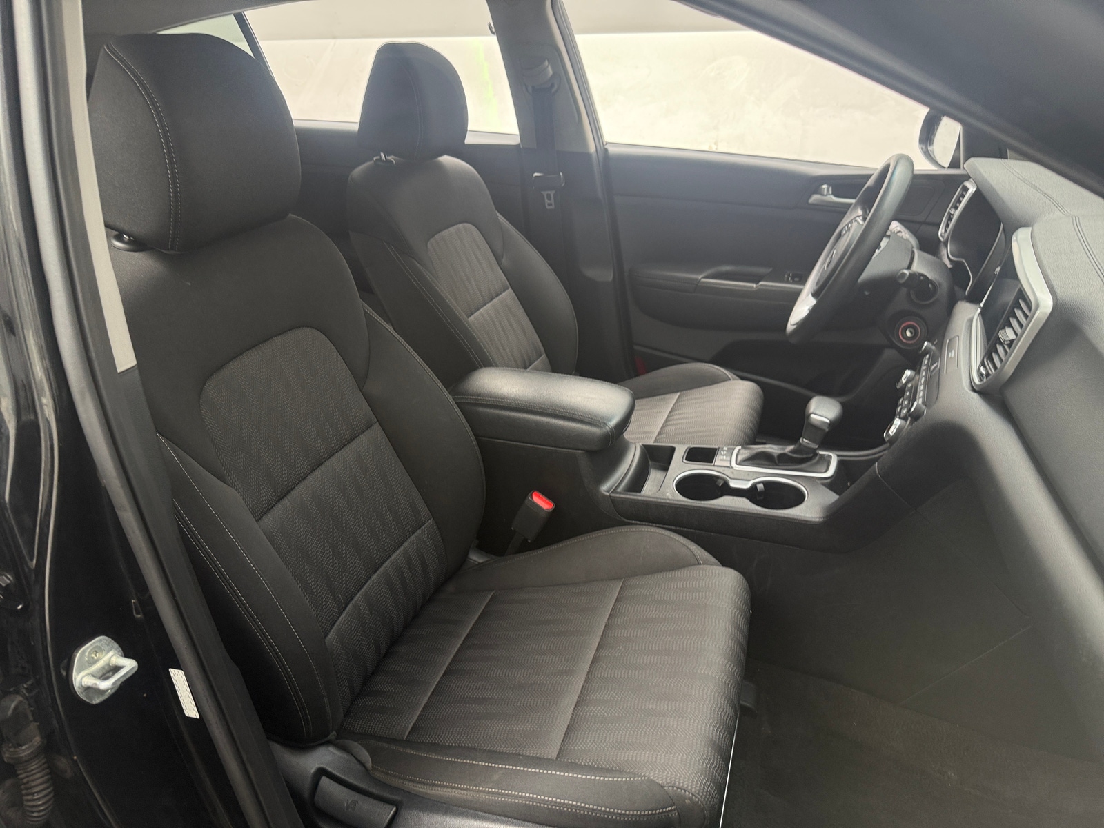 Thumbnail: 2022 Kia Sportage - 2