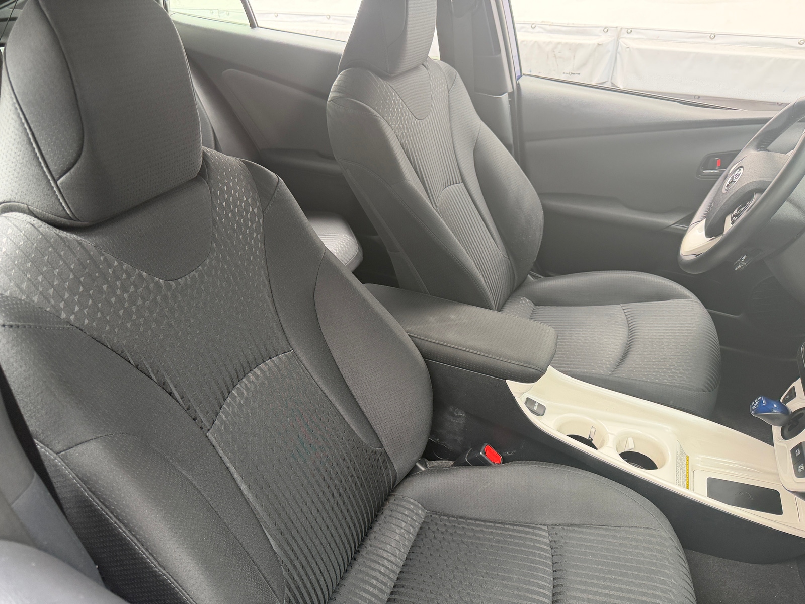 Thumbnail: 2016 Toyota Prius - 2