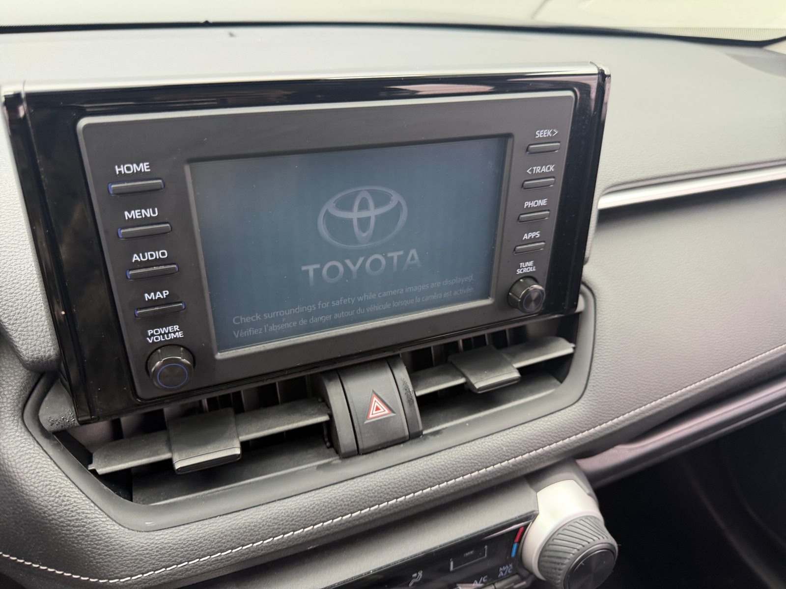 Thumbnail: 2019 Toyota RAV4 - 4