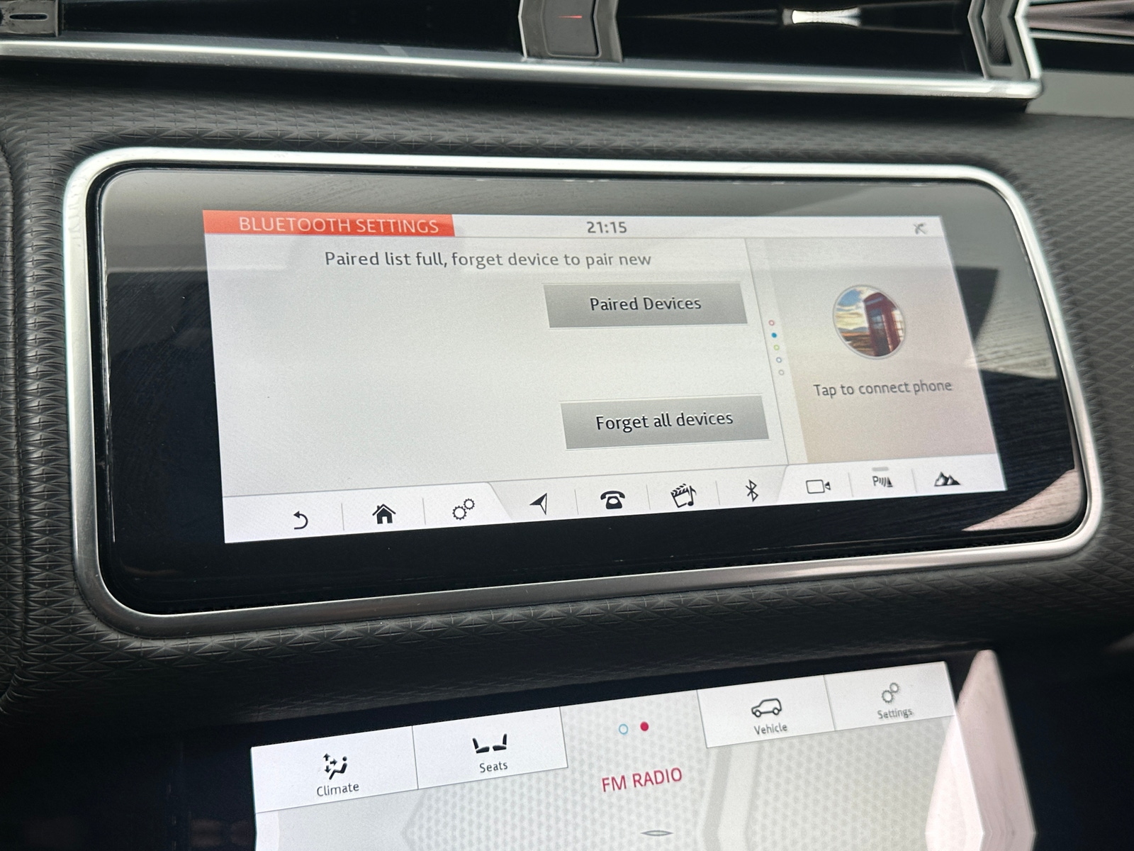 Thumbnail: 2020 Land Rover Range Rover Velar - 3