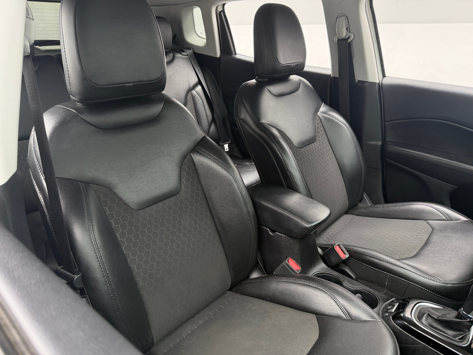 Thumbnail: 2018 Jeep Compass - 2