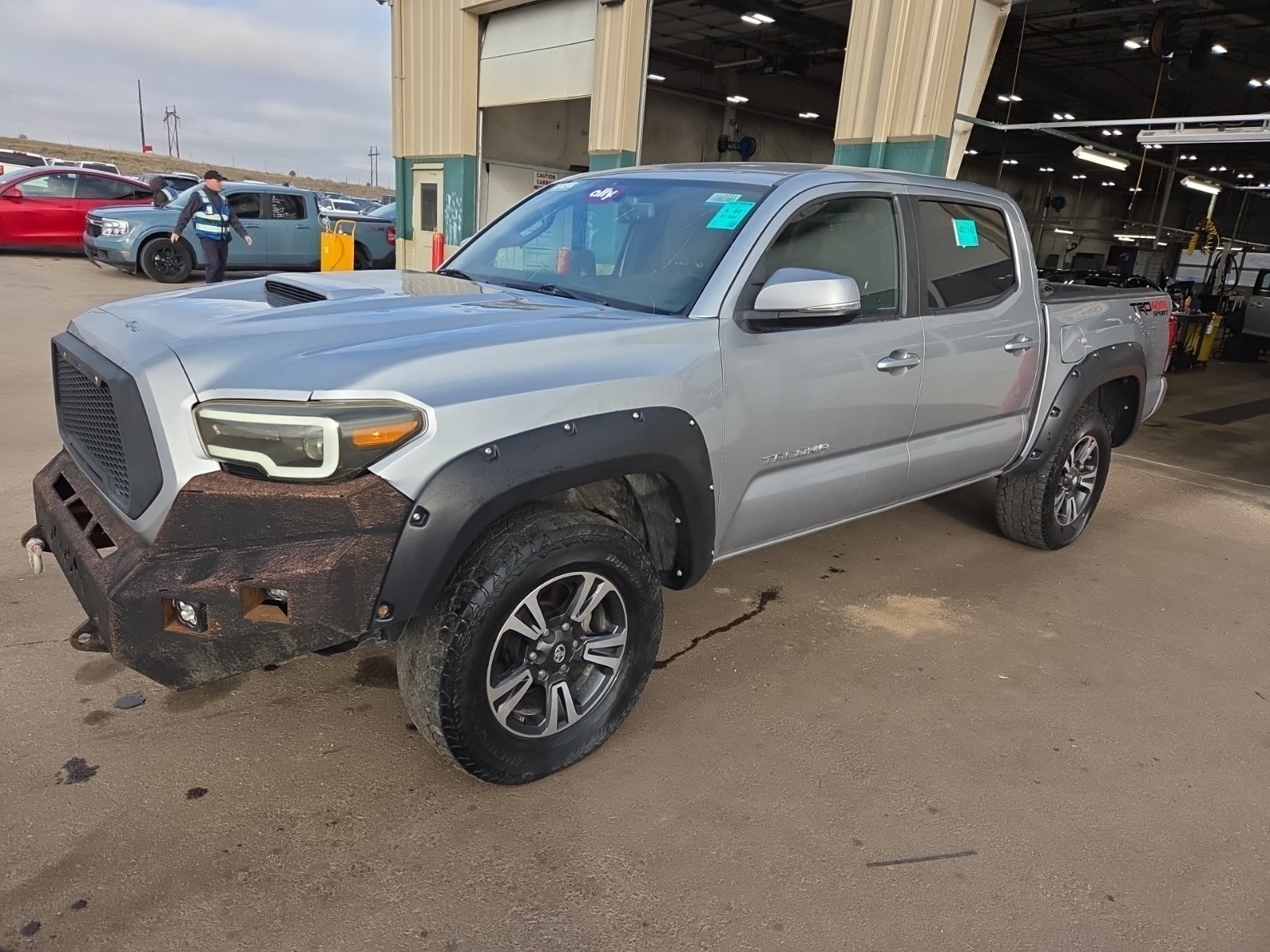 2017 Toyota Tacoma TRD Sport Double Cab 5' Bed V6 4x4 At