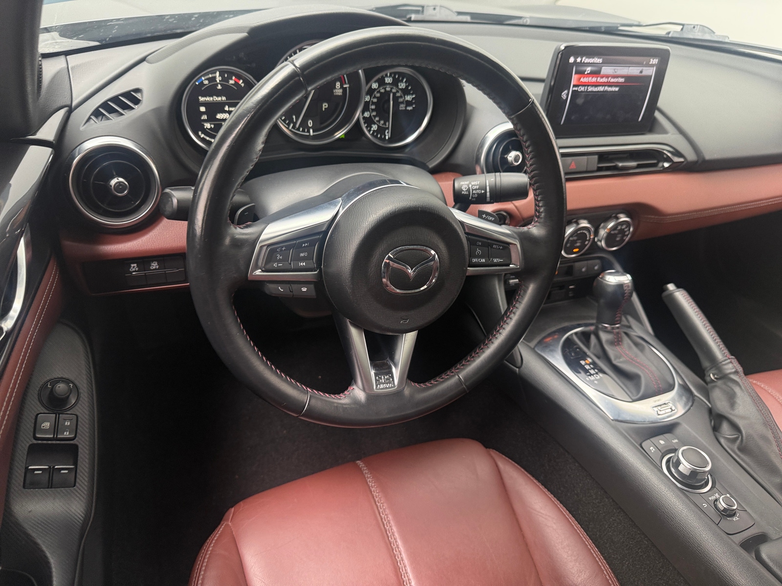 Thumbnail: 2019 Mazda MX-5 Miata - 3