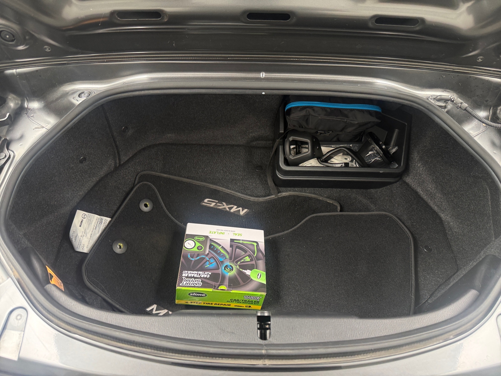 Thumbnail: 2019 Mazda MX-5 Miata - 4
