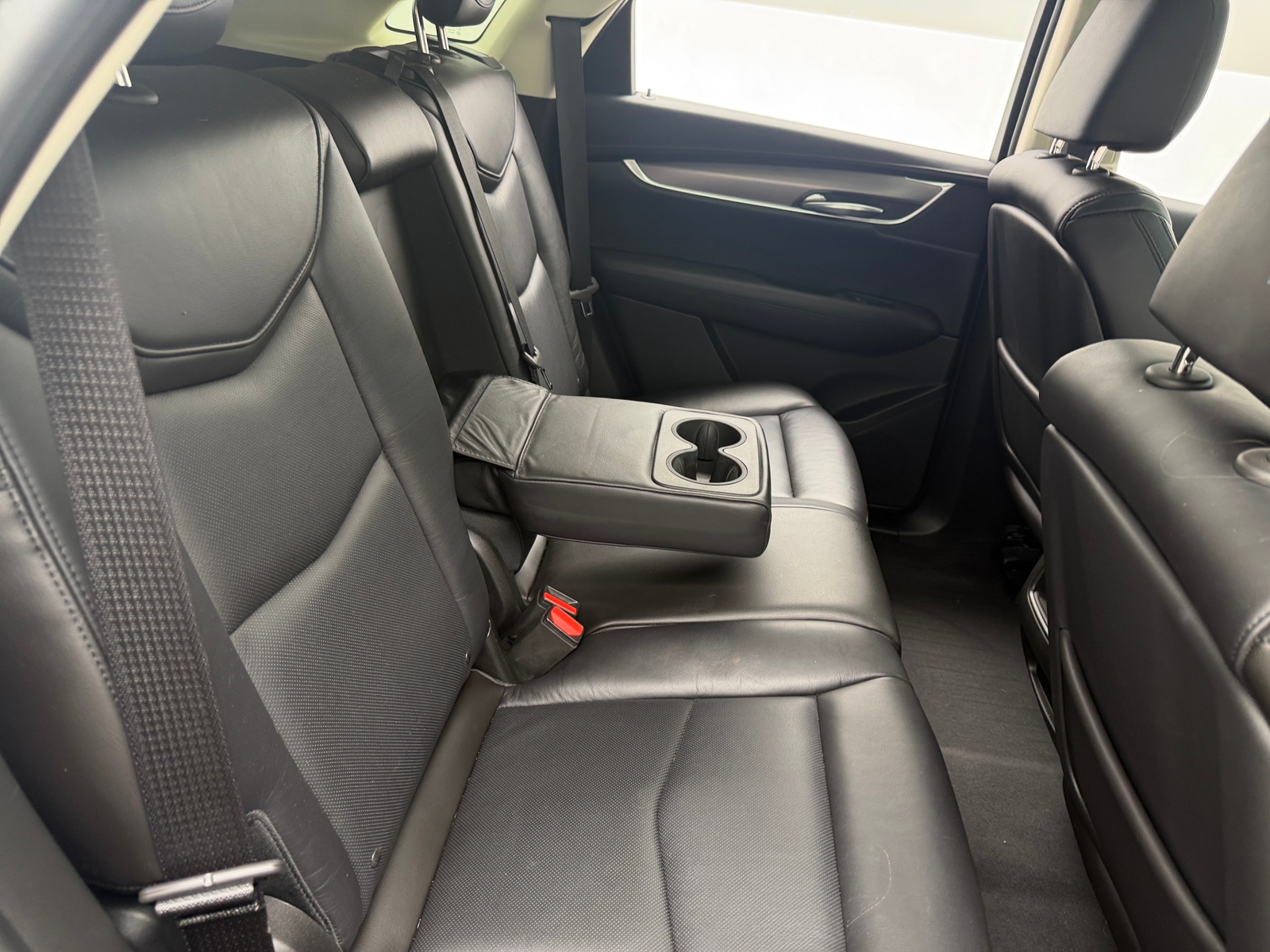 Thumbnail: 2017 Cadillac XT5 - 5