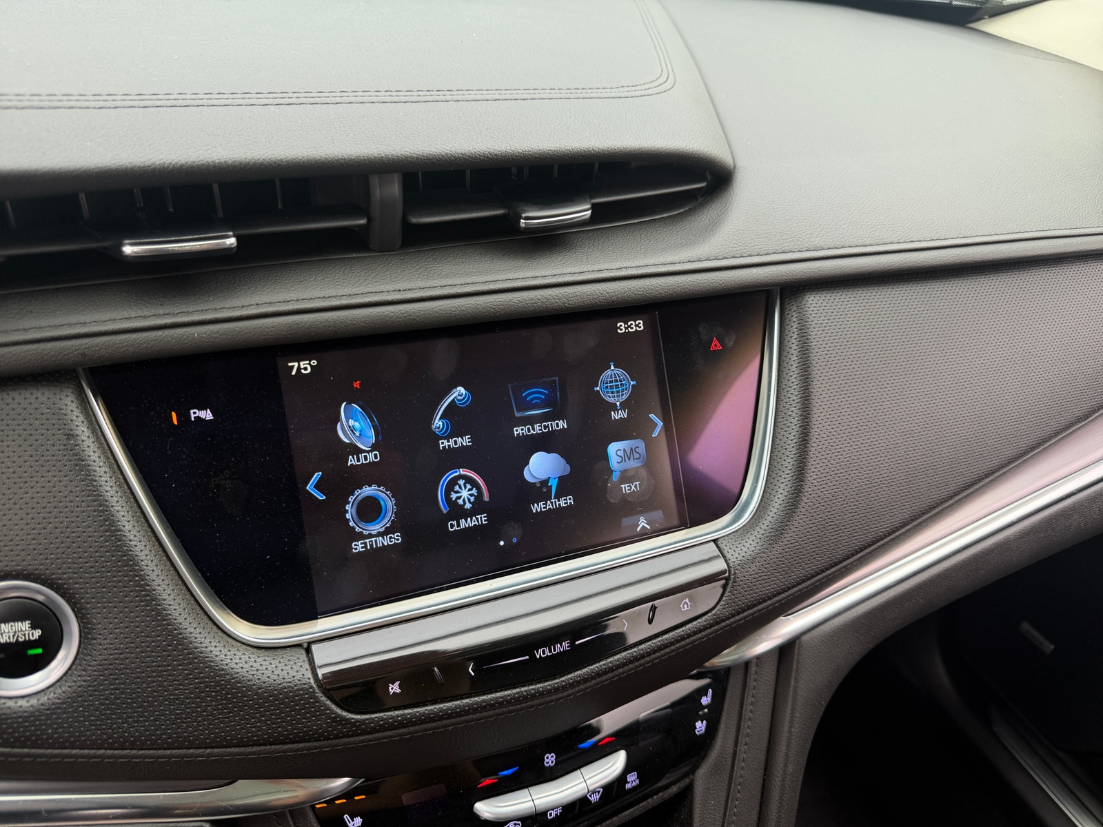 Thumbnail: 2017 Cadillac XT5 - 3