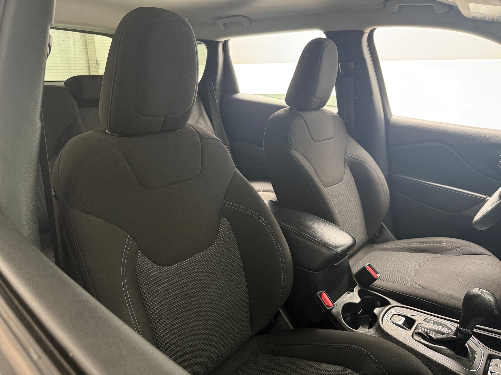 Thumbnail: 2021 Jeep Cherokee - 2