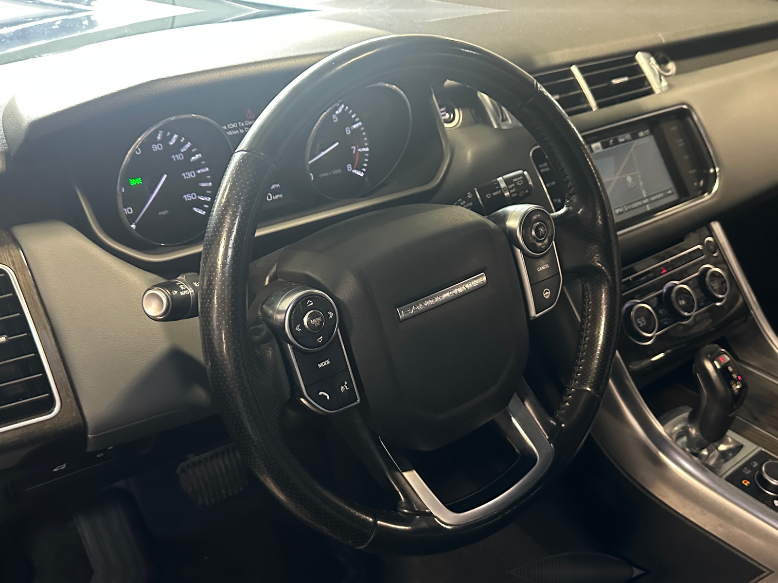Thumbnail: 2015 Land Rover Range Rover Sport - 4