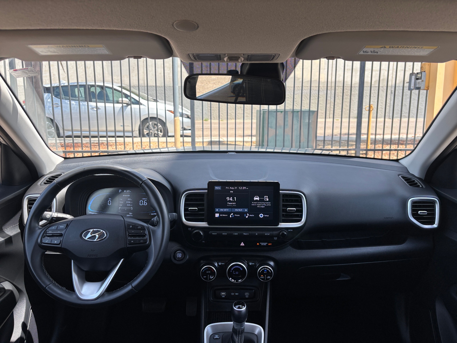 Thumbnail: 2025 Hyundai Venue - 2
