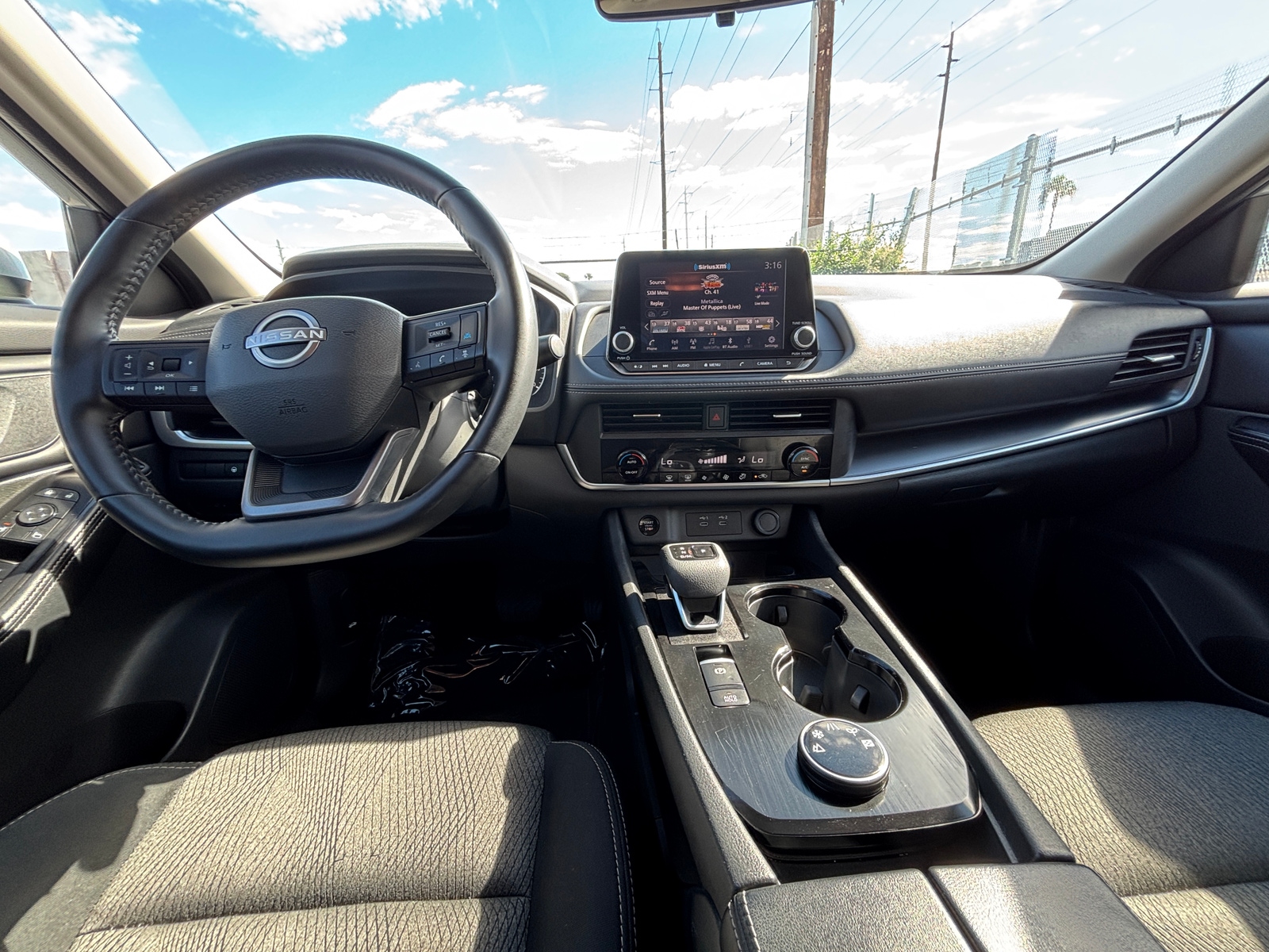 Thumbnail: 2025 Nissan Rogue - 3