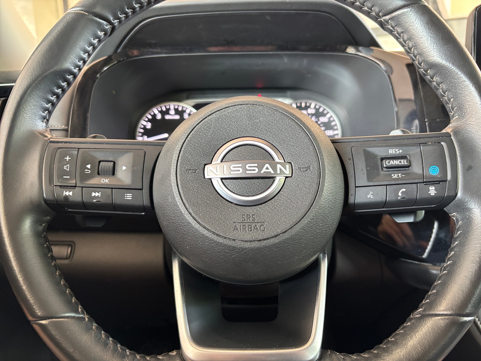 Thumbnail: 2025 Nissan Pathfinder - 5