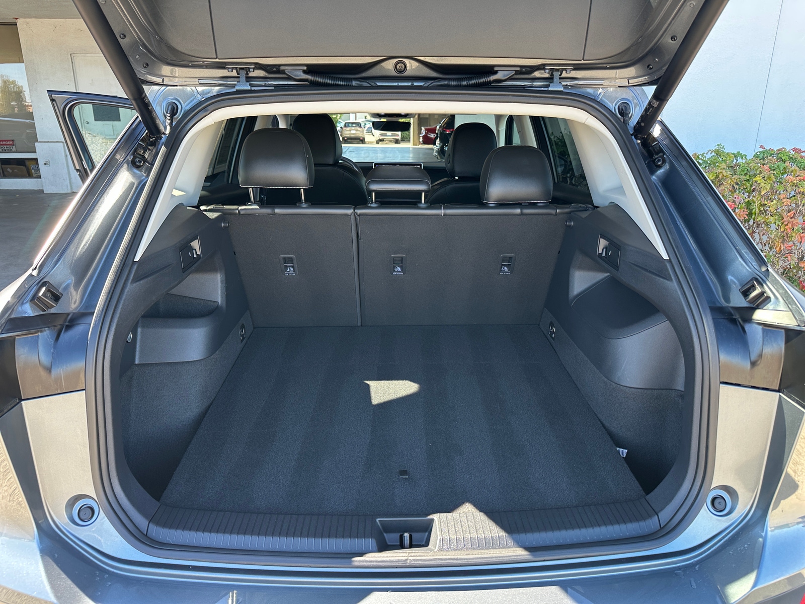 Thumbnail: 2026 Volkswagen Tiguan - 6
