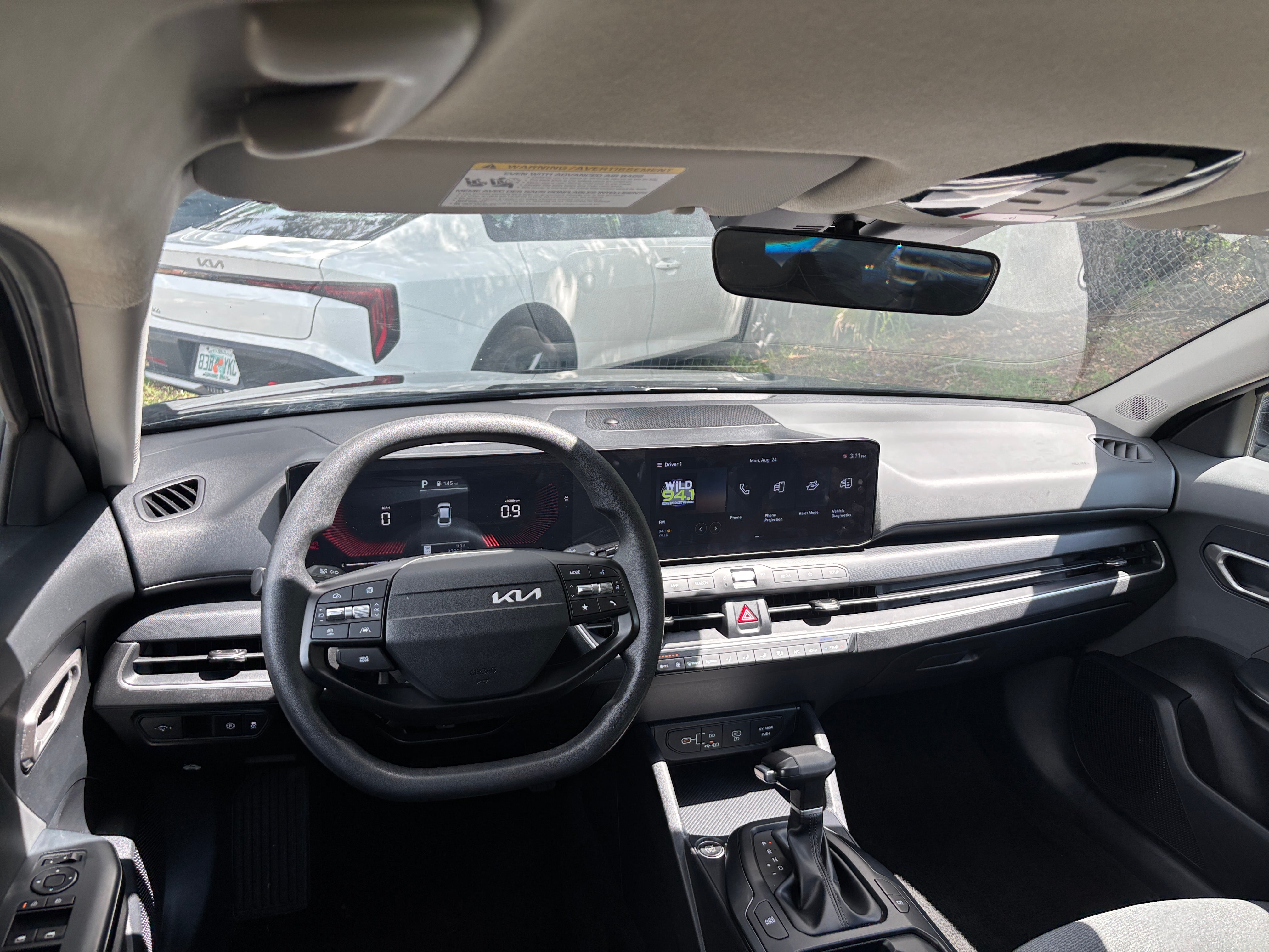 2025 Kia K4 LXS - Photo 4