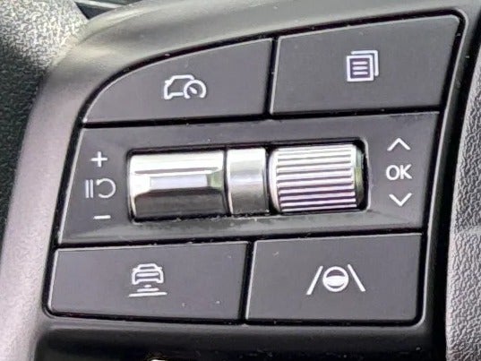 2025 Kia K4 LXS - Photo 15