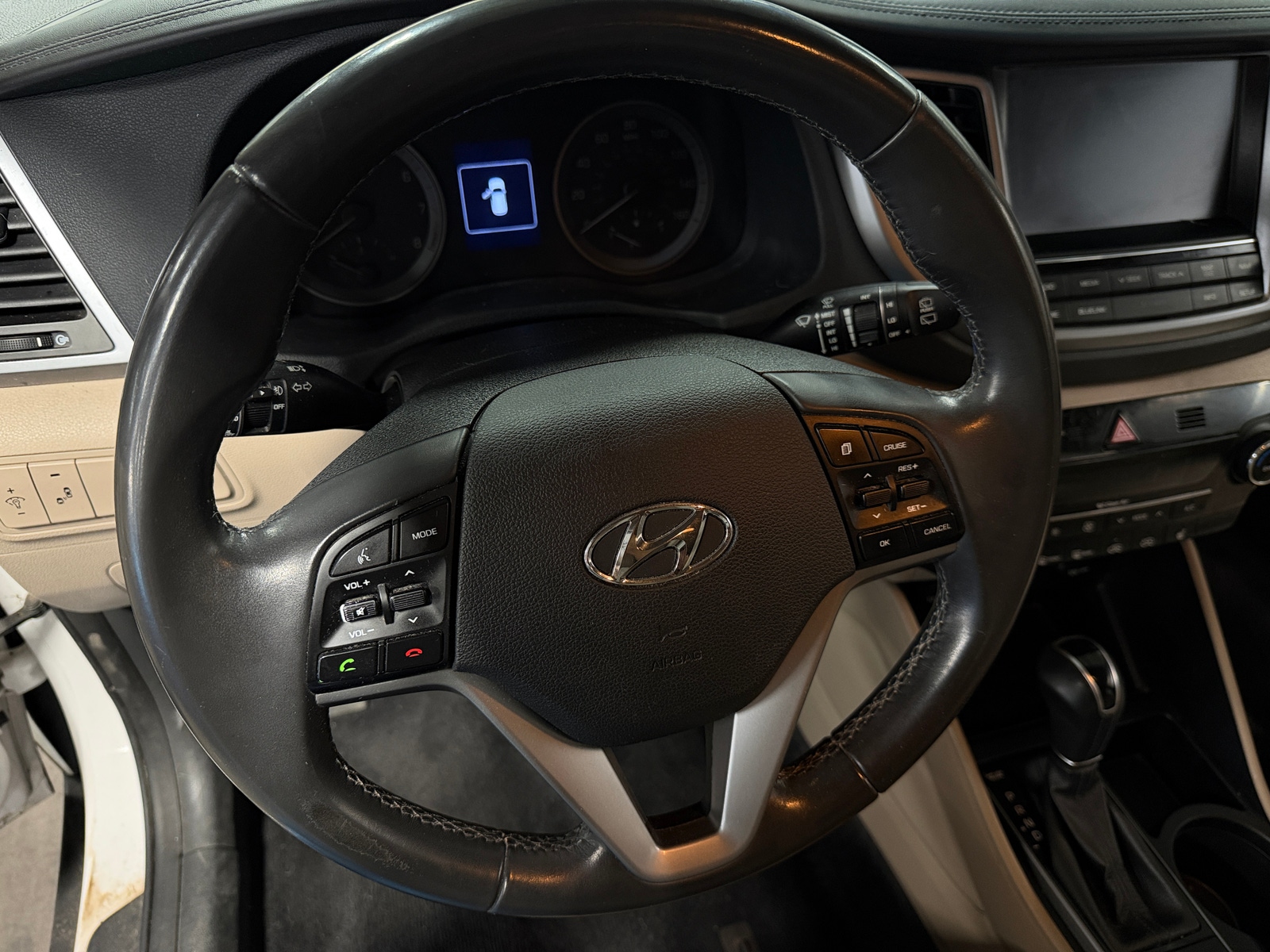Thumbnail: 2017 Hyundai Tucson - 5