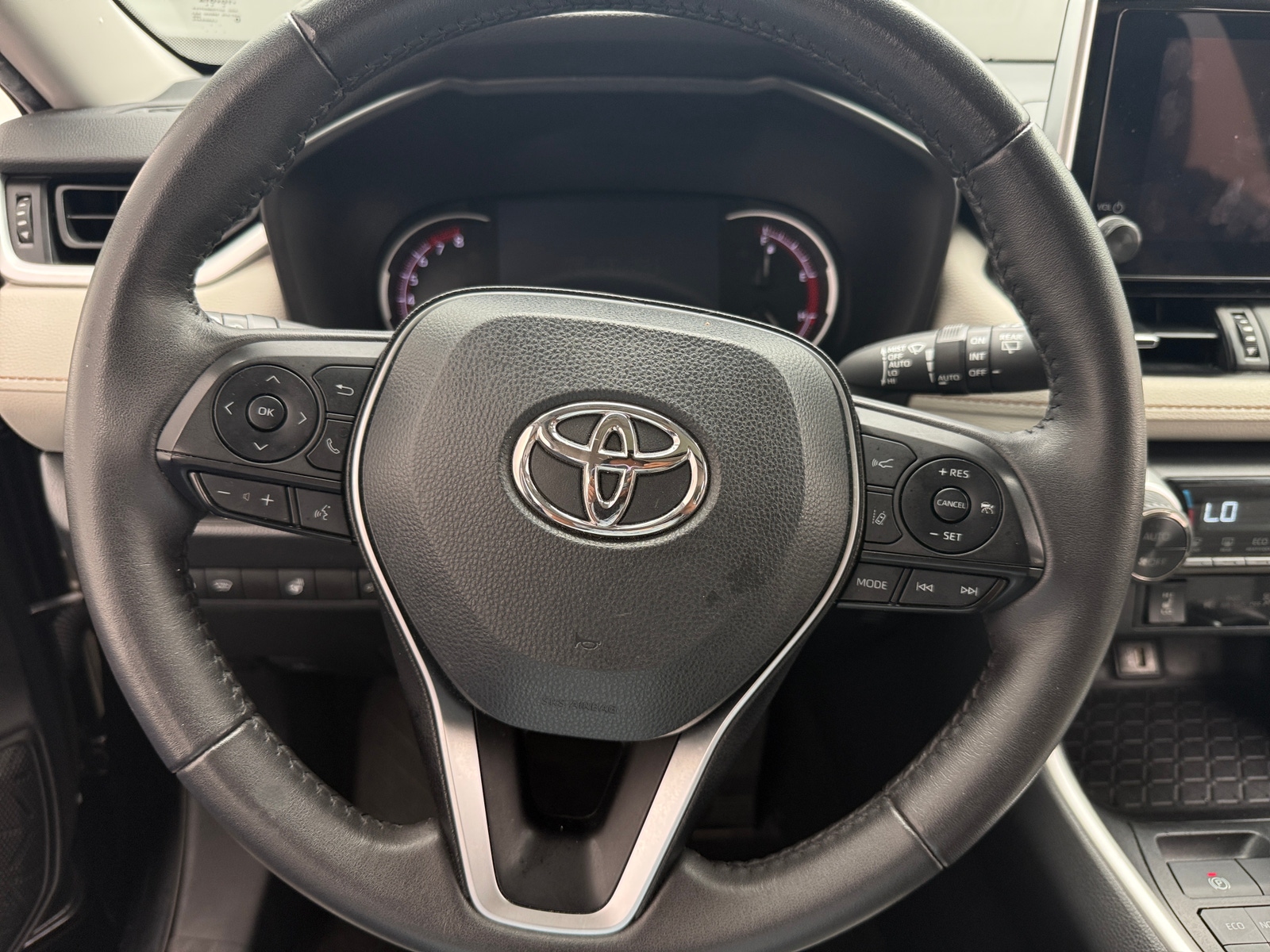 Thumbnail: 2023 Toyota RAV4 - 5