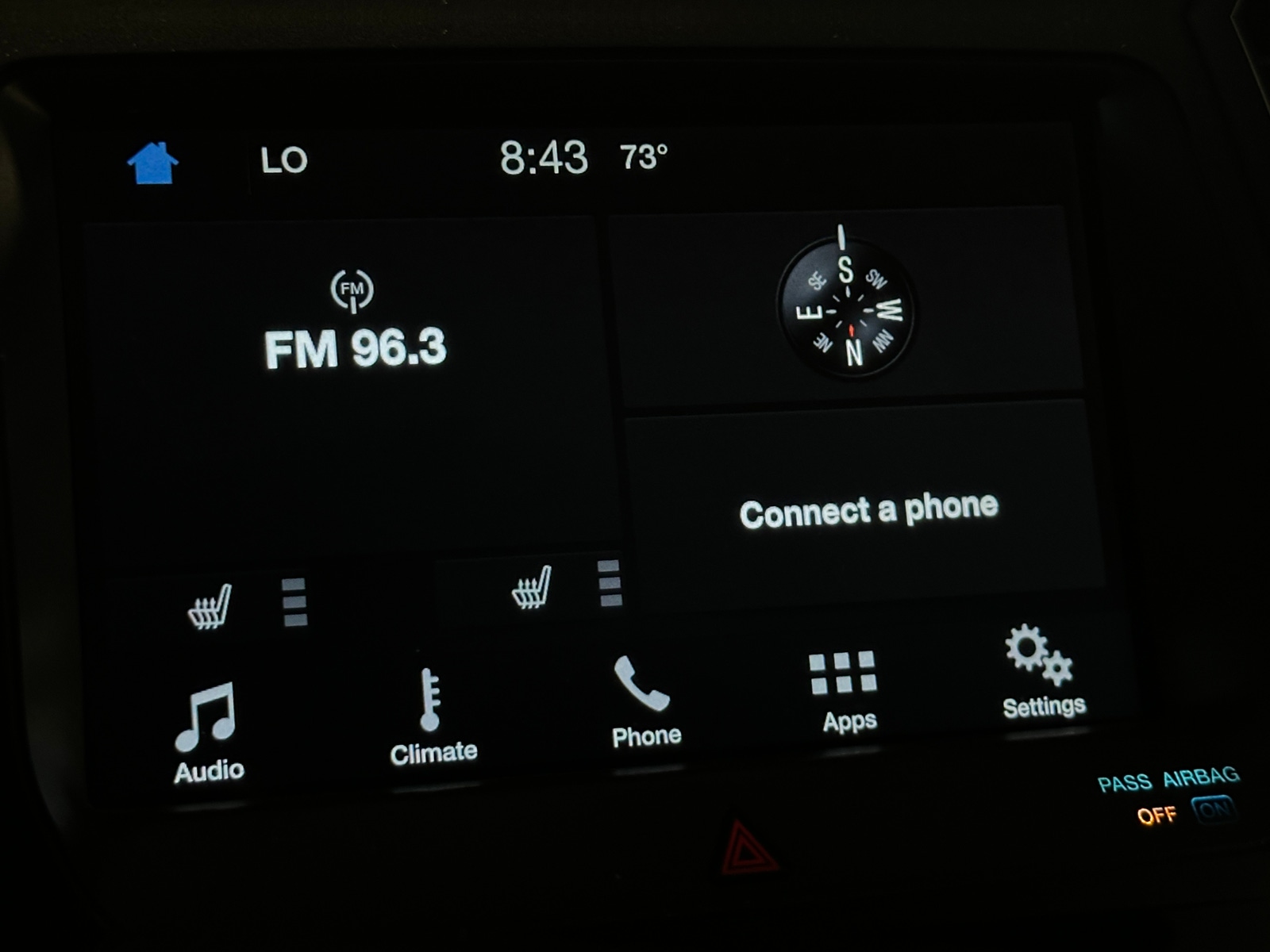 Thumbnail: 2016 Ford Taurus - 4