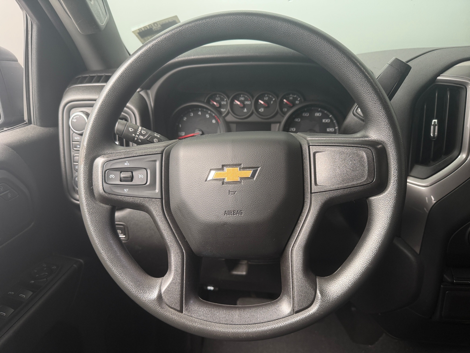 Thumbnail: 2022 Chevrolet Silverado 1500 - 5