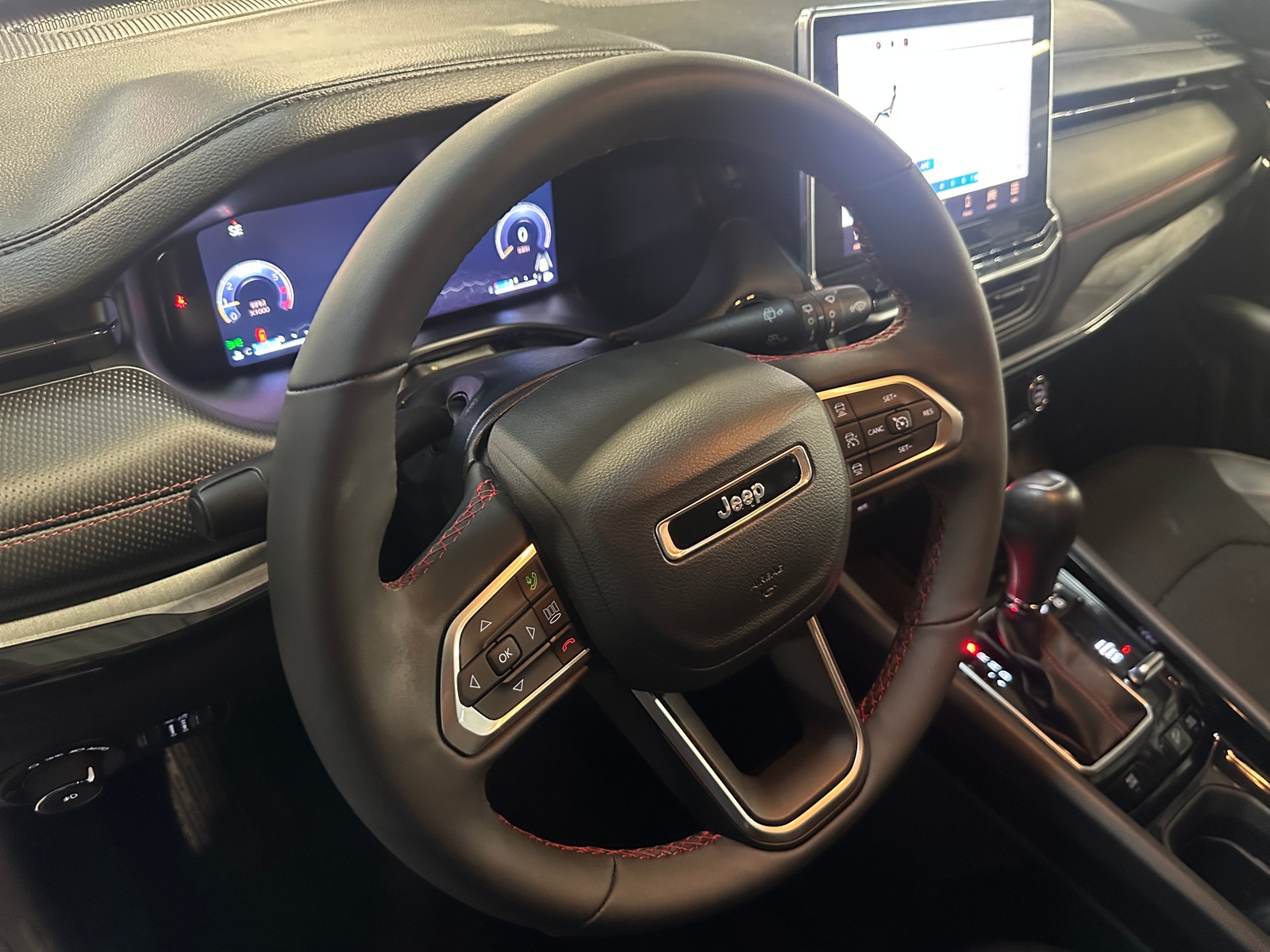 Thumbnail: 2023 Jeep Compass - 4