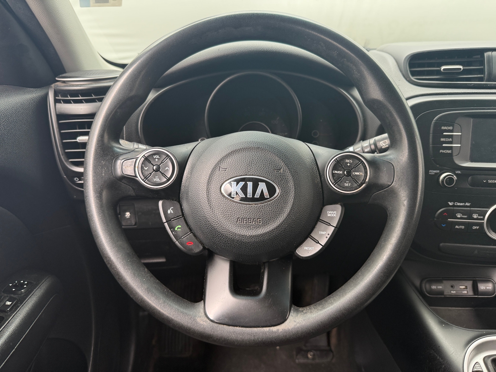 Thumbnail: 2017 Kia Soul - 5