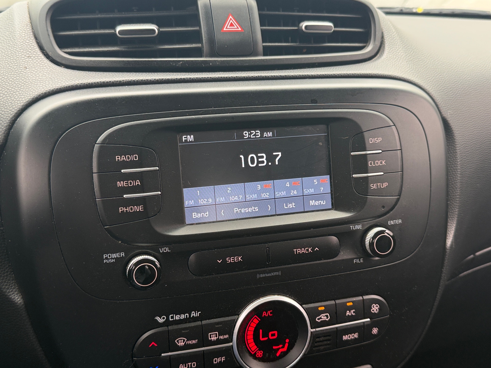 Thumbnail: 2017 Kia Soul - 4