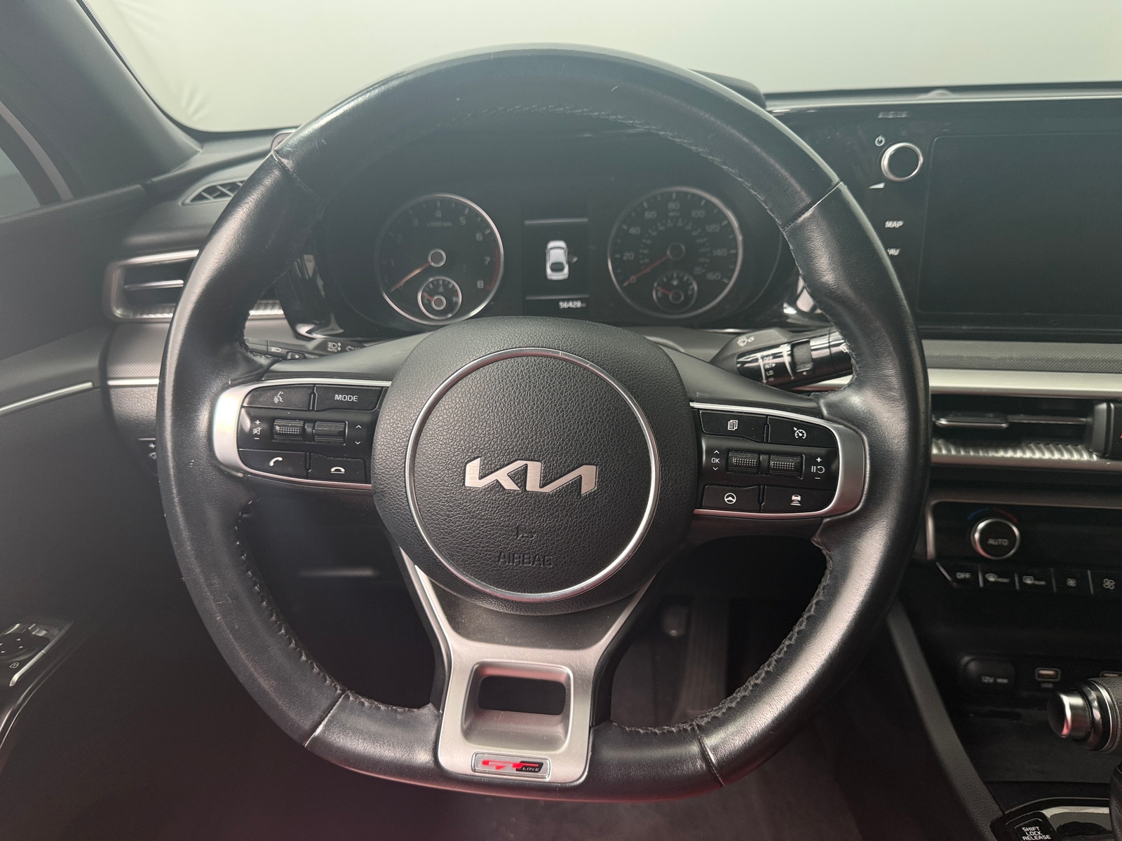 Thumbnail: 2022 Kia K5 - 4