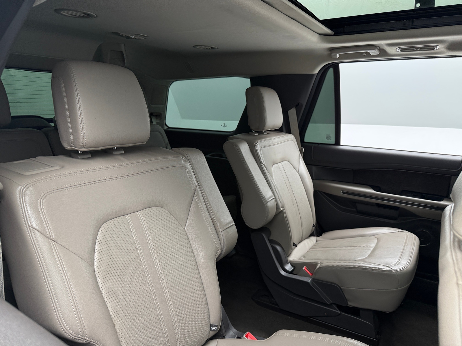 Thumbnail: 2021 Ford Expedition - 5