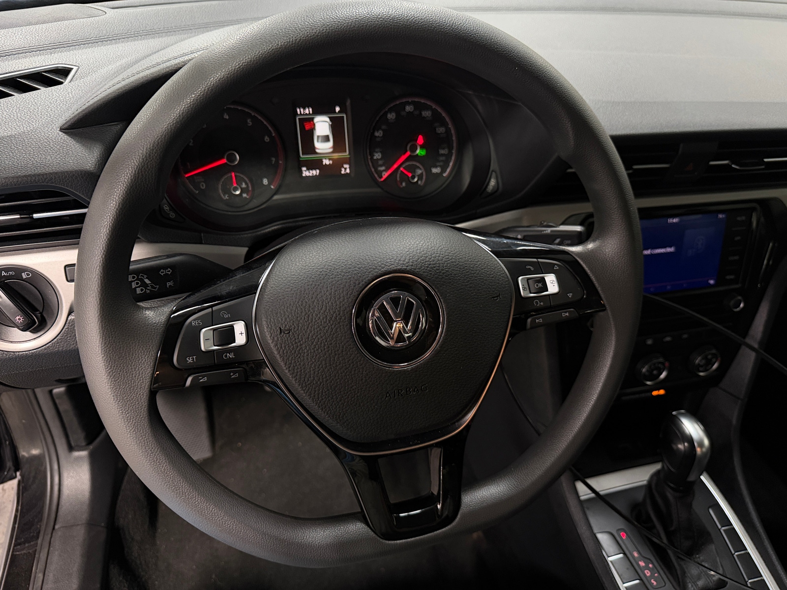 Thumbnail: 2020 Volkswagen Passat - 5