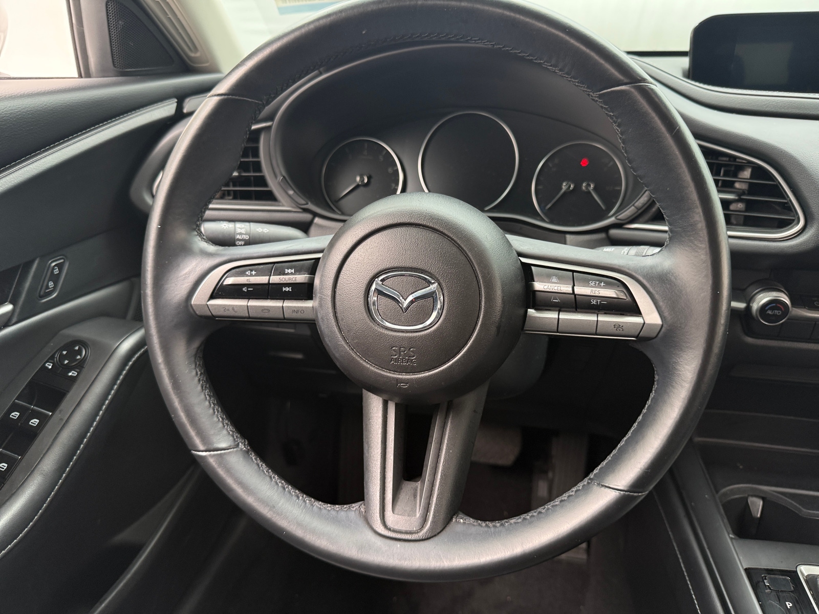 Thumbnail: 2023 Mazda CX-30 - 4