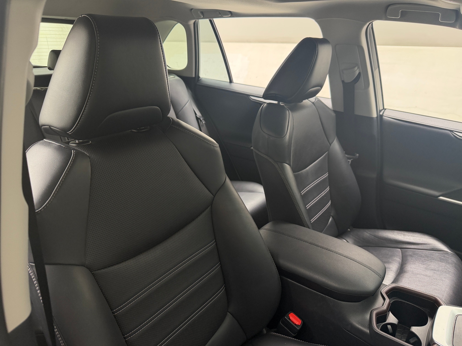 Thumbnail: 2019 Toyota RAV4 - 2