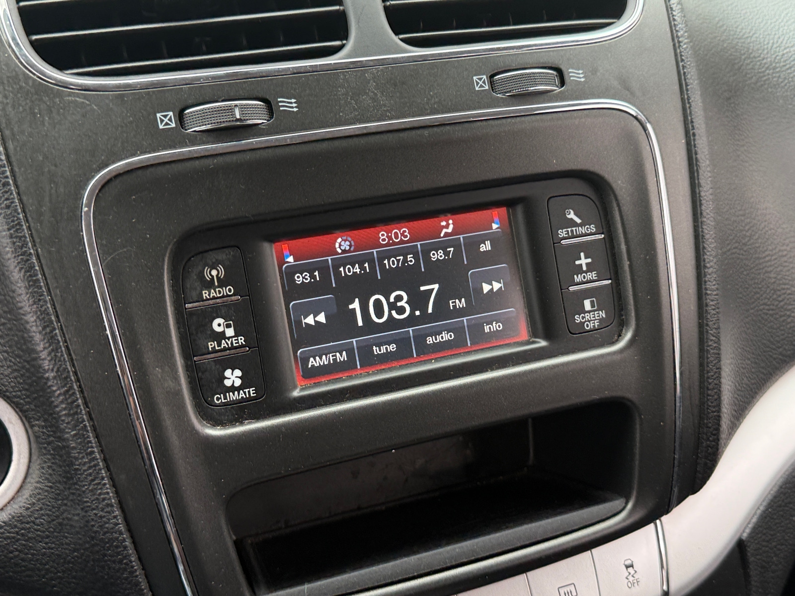 Thumbnail: 2018 Dodge Journey - 4