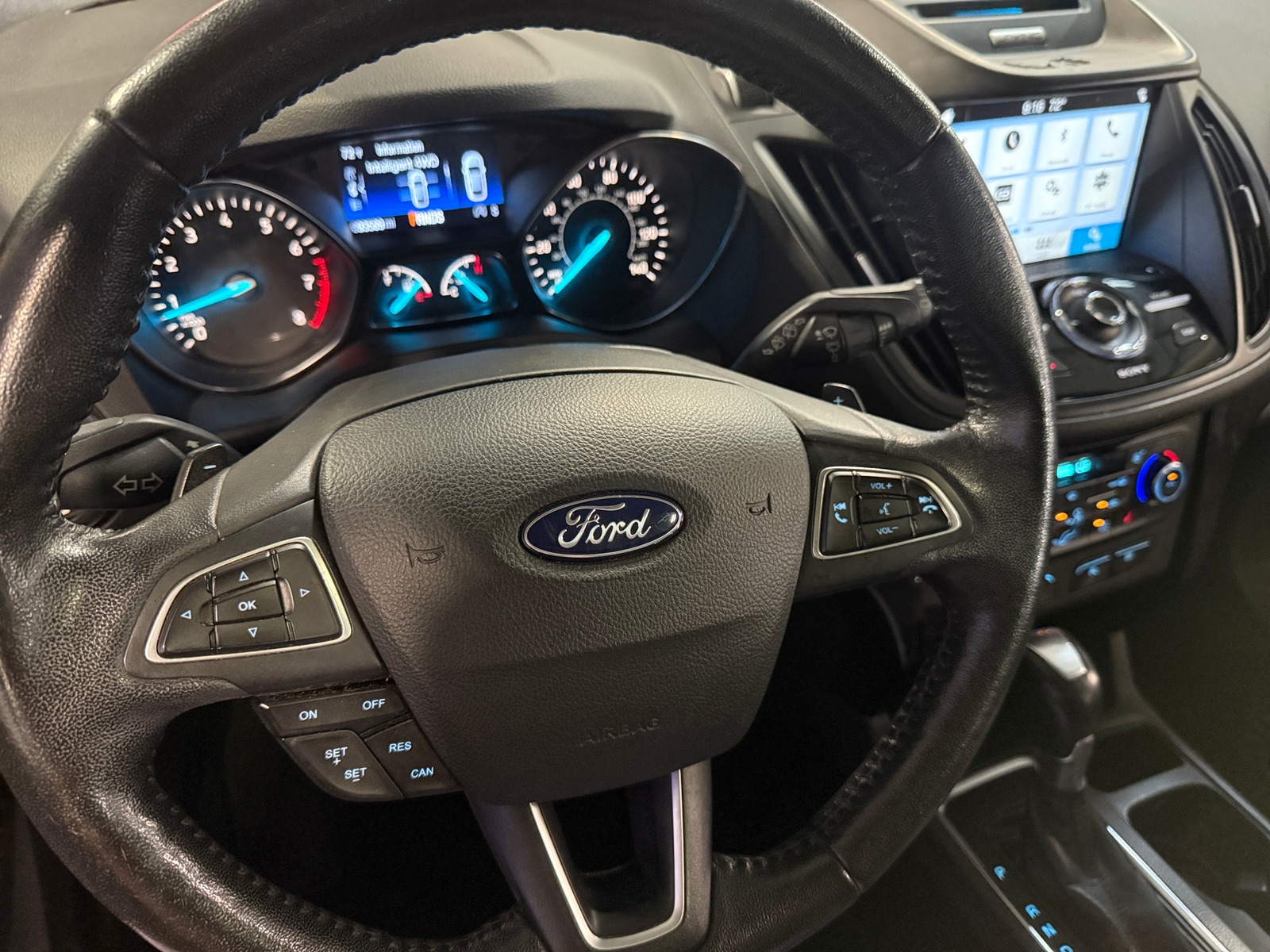 Thumbnail: 2017 Ford Escape - 4