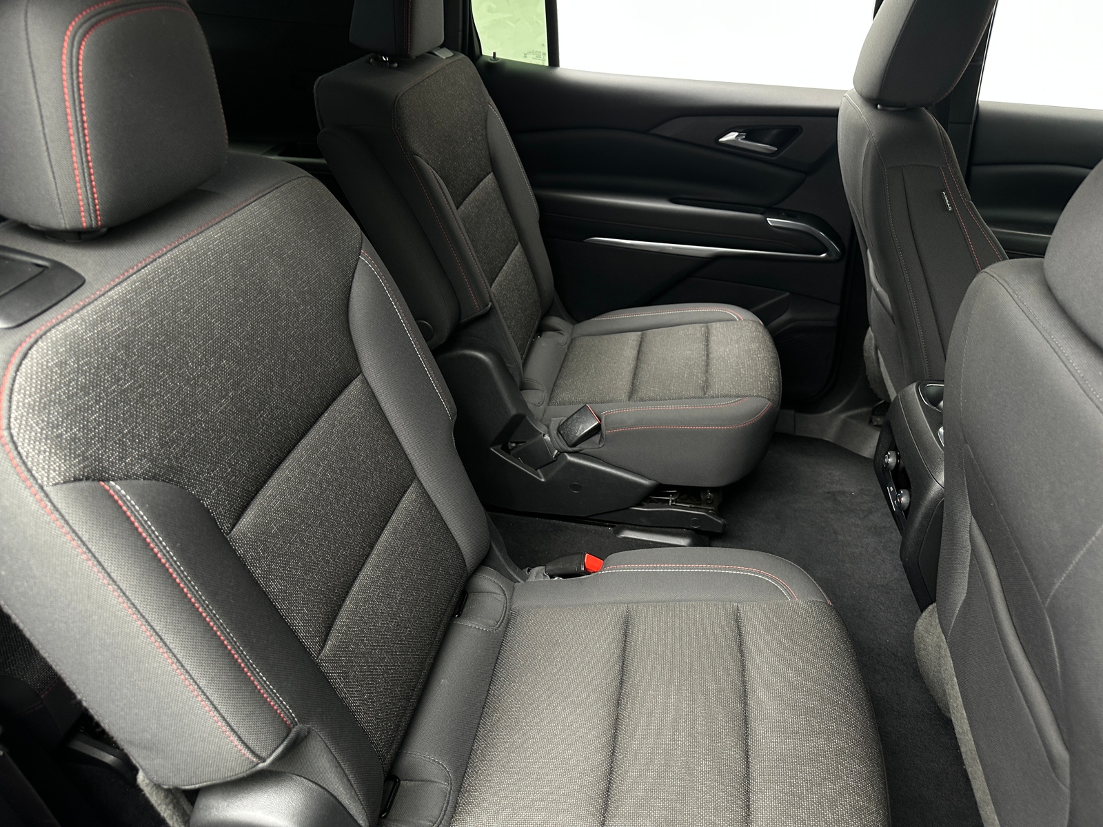 Thumbnail: 2024 Chevrolet Traverse - 5