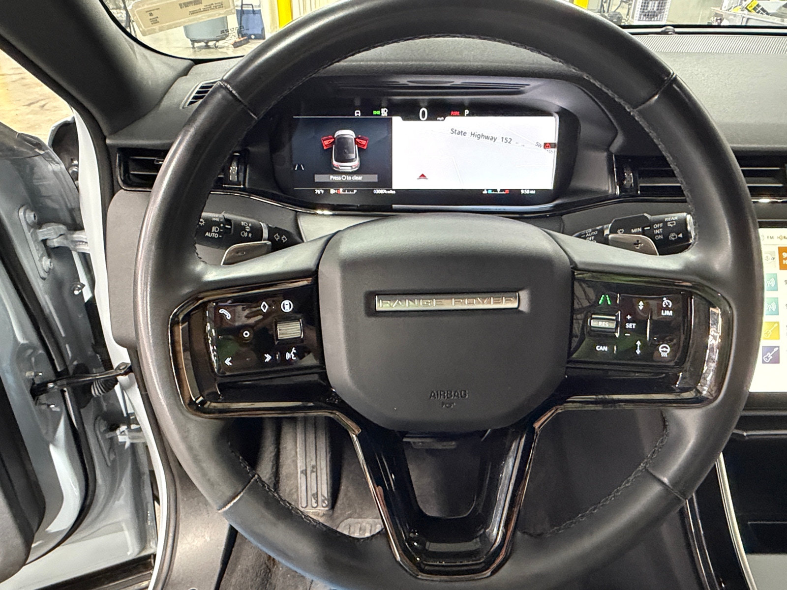 Thumbnail: 2024 Land Rover Range Rover Evoque - 4